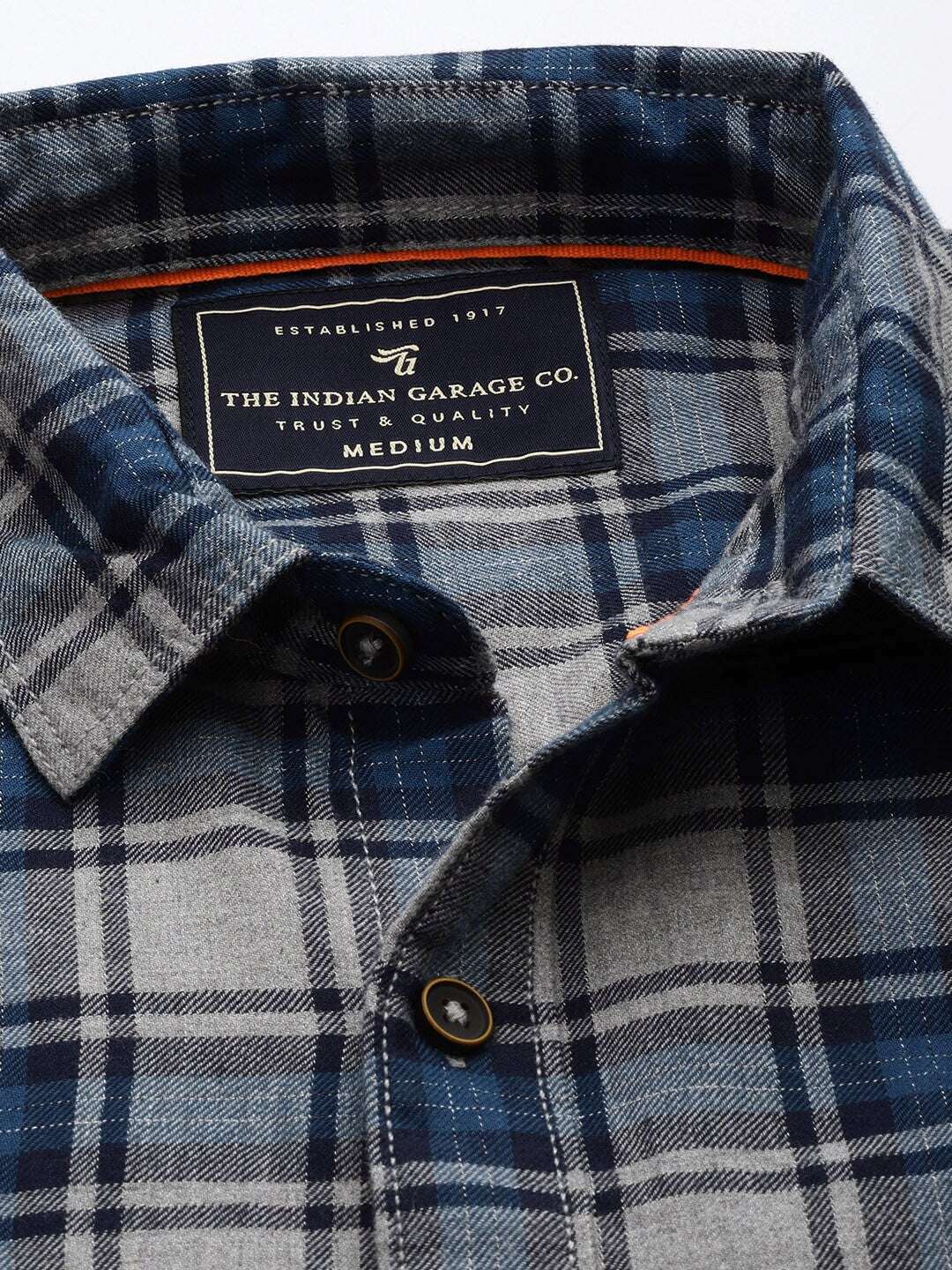 Shop Men Casual Checked Shirt Online.