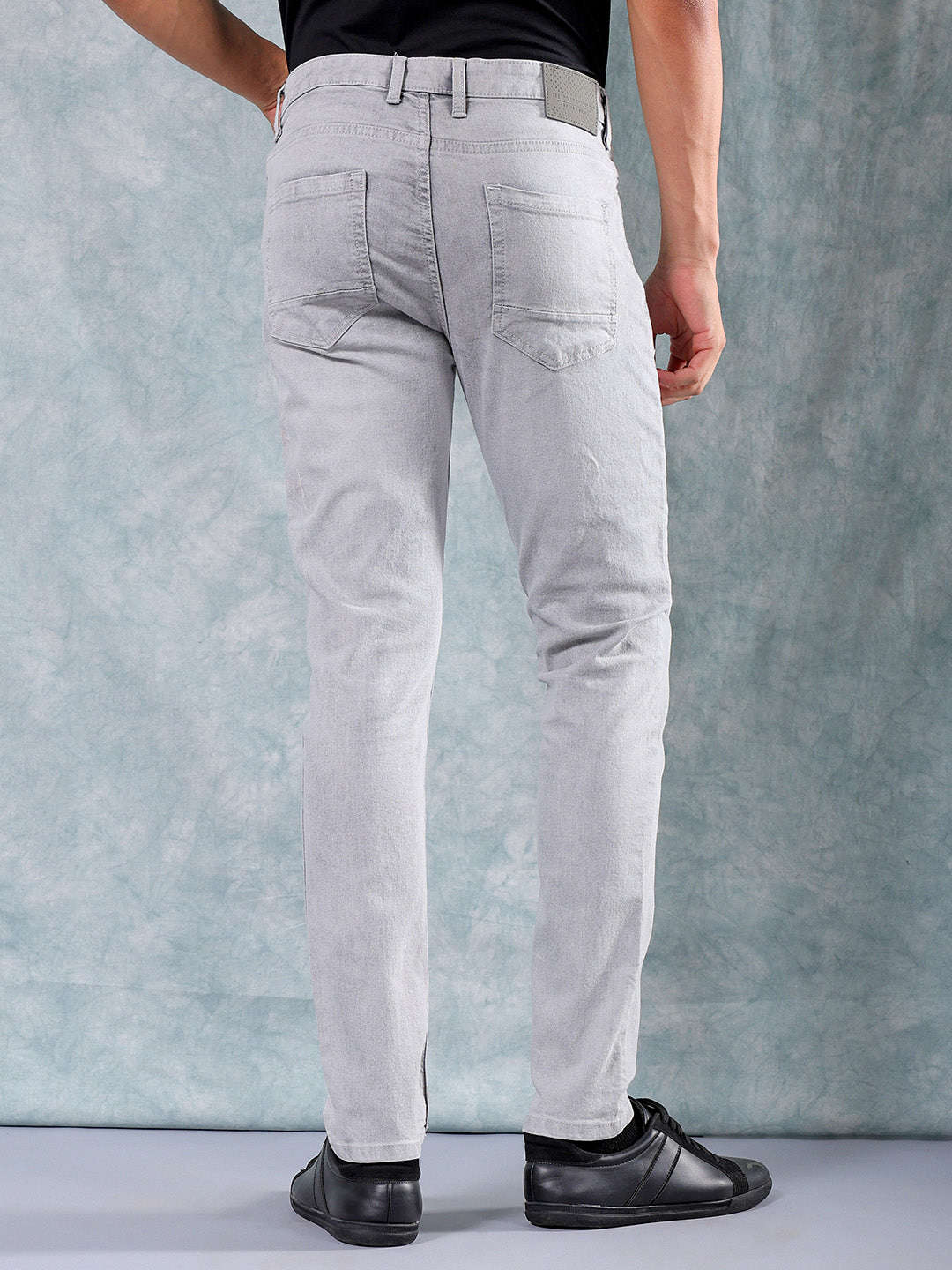 Shop Men Regular Jeans Online.