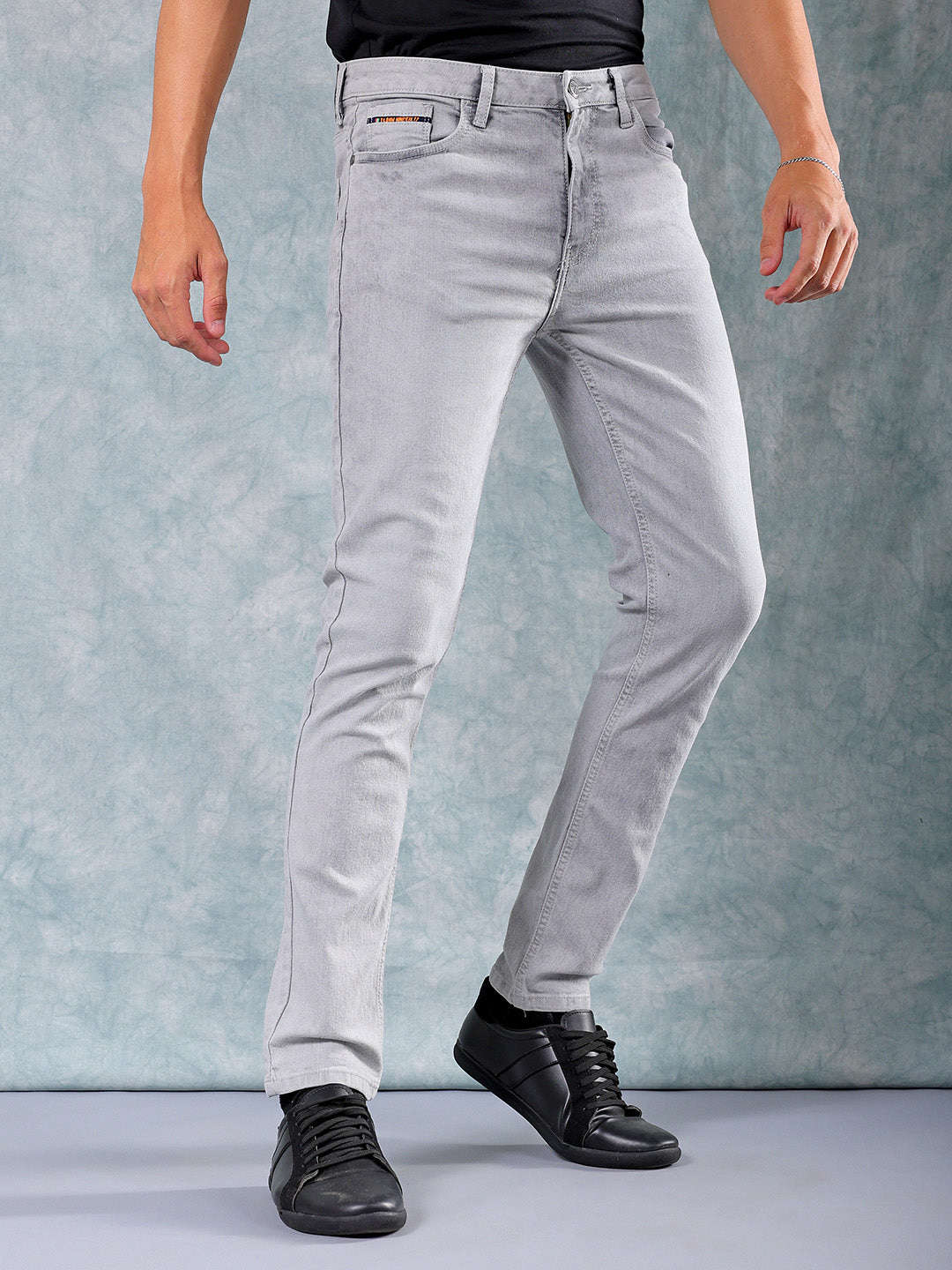 Shop Men Regular Jeans Online.