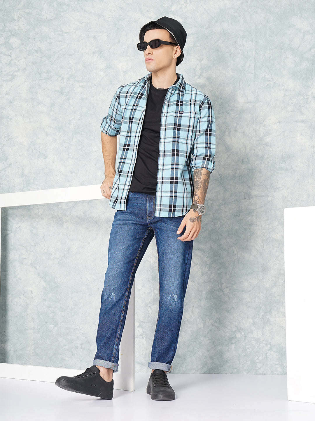 Shop Men Regular Jeans Online.