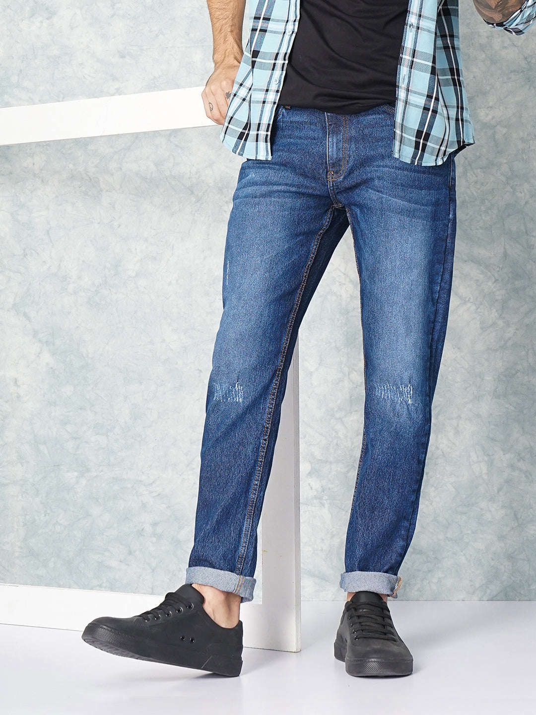 Shop Men Regular Jeans Online.