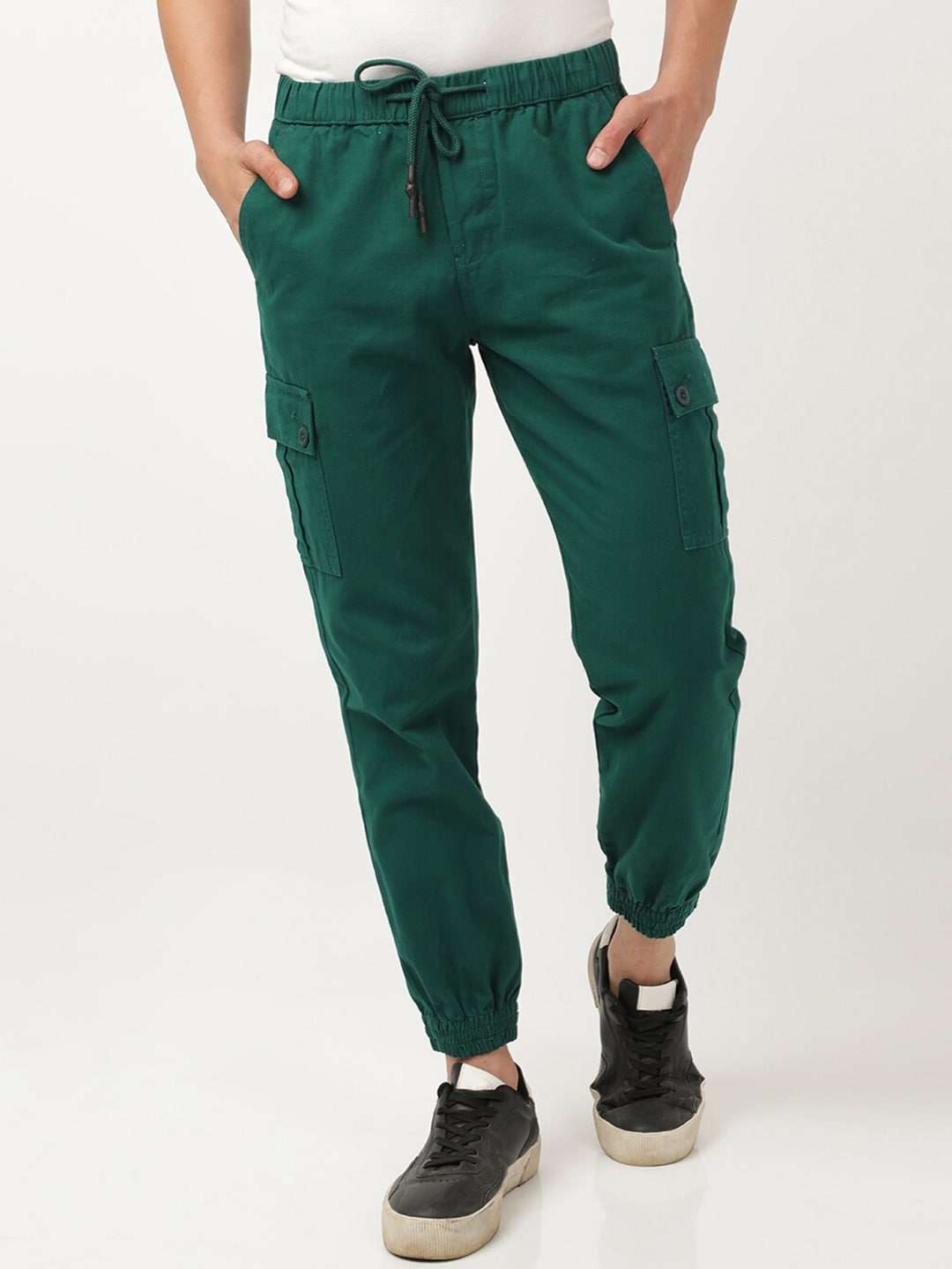 Shop Men Cargo Pant Online.