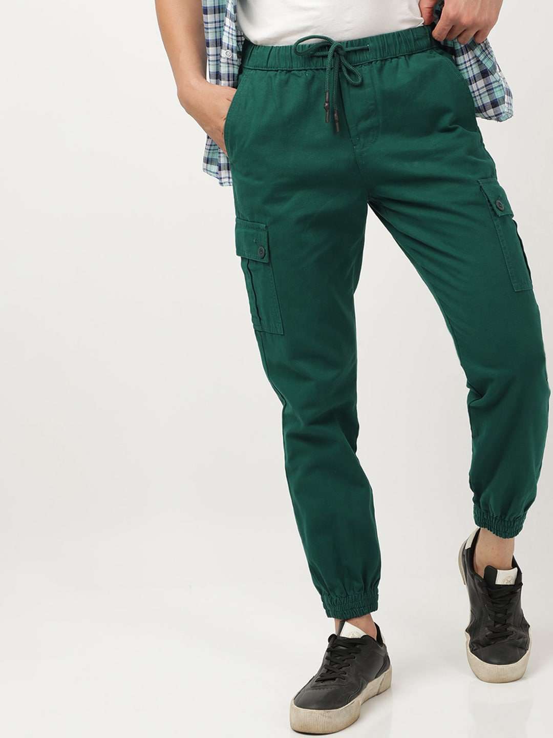 Shop Men Cargo Pant Online.