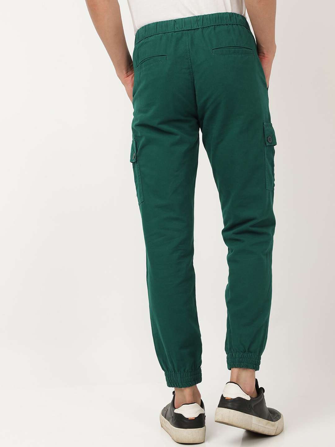 Shop Men Cargo Pant Online.