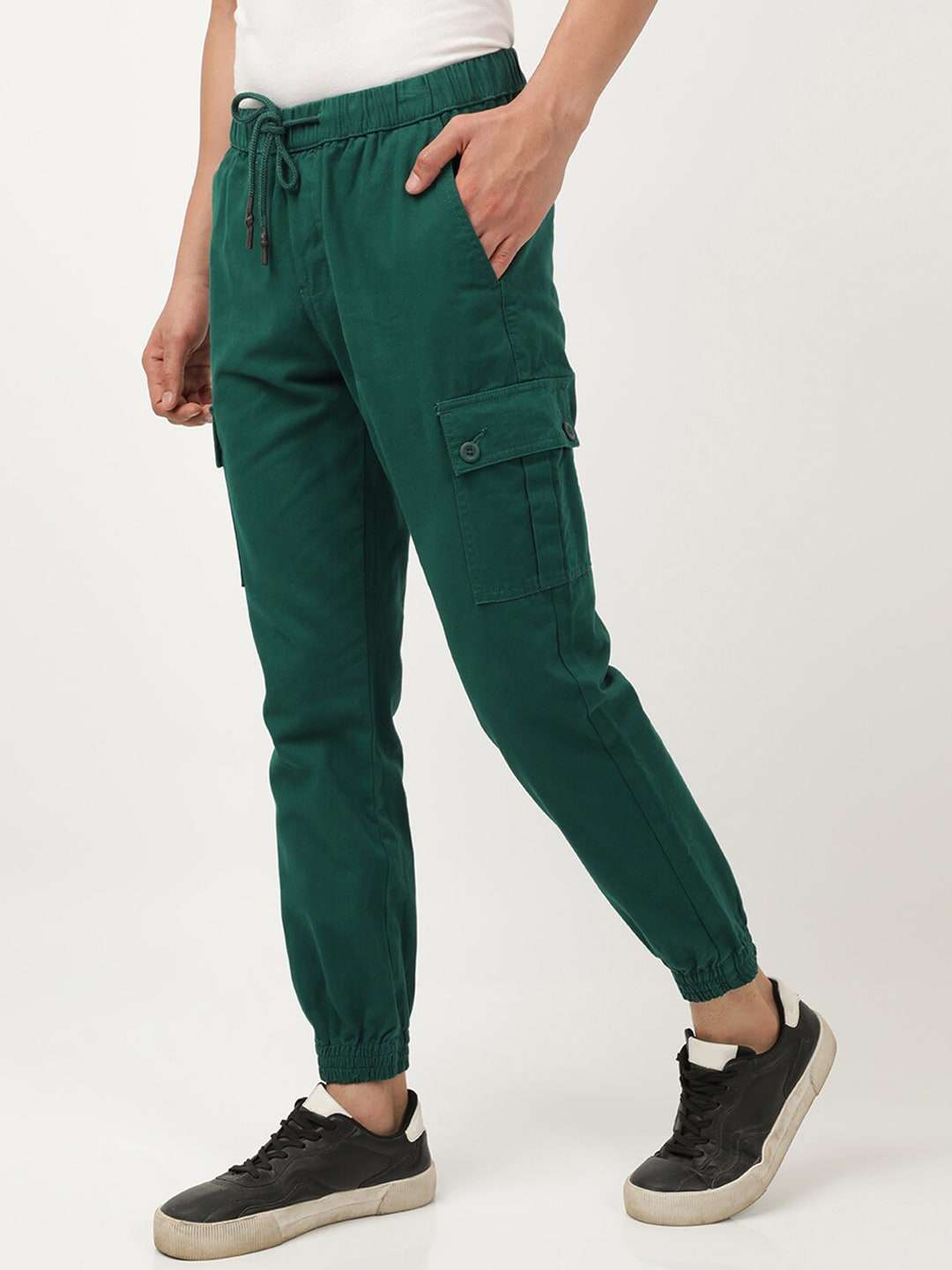 Shop Men Cargo Pant Online.