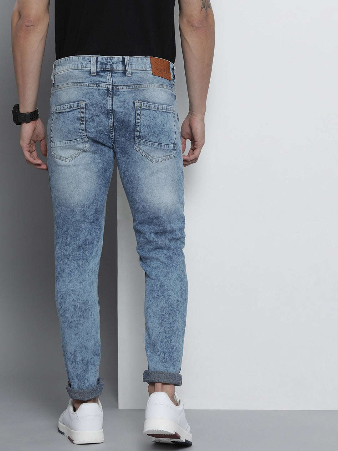 Shop Men Streetwear Jeans Online.