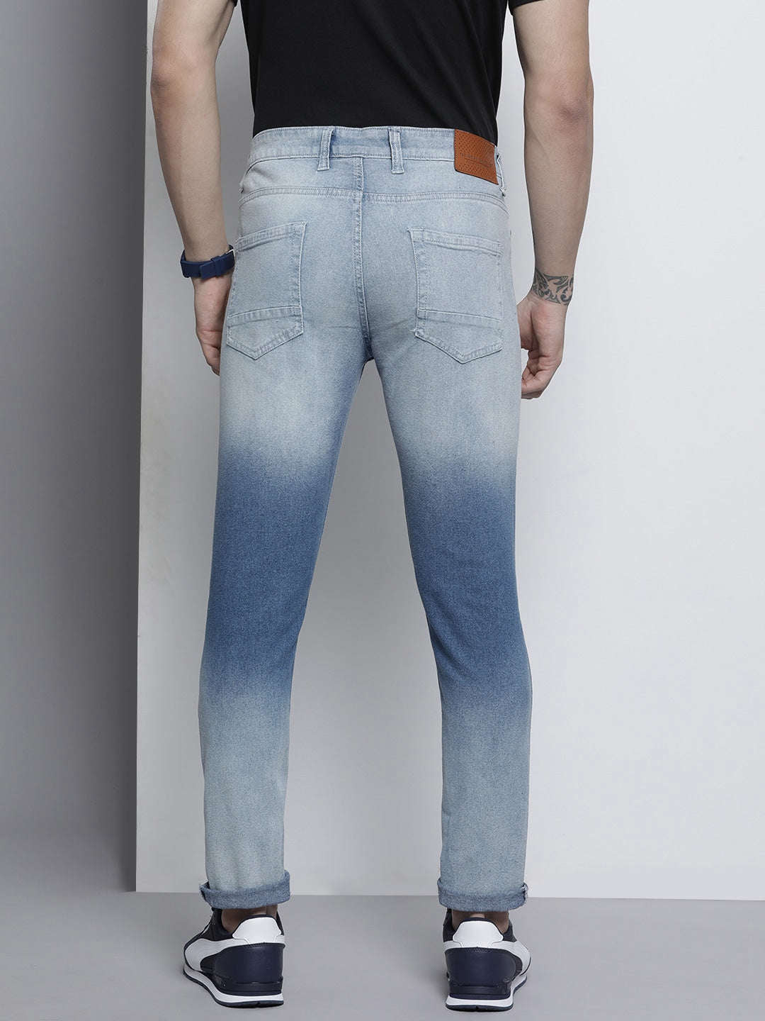 Shop Men Streetwear Jeans Online.