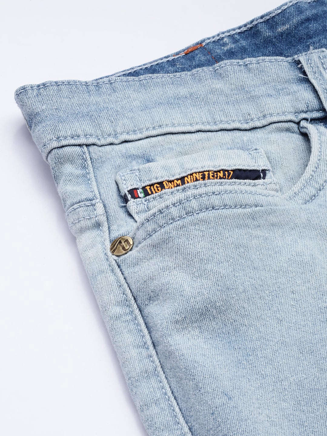 Shop Men Streetwear Jeans Online.