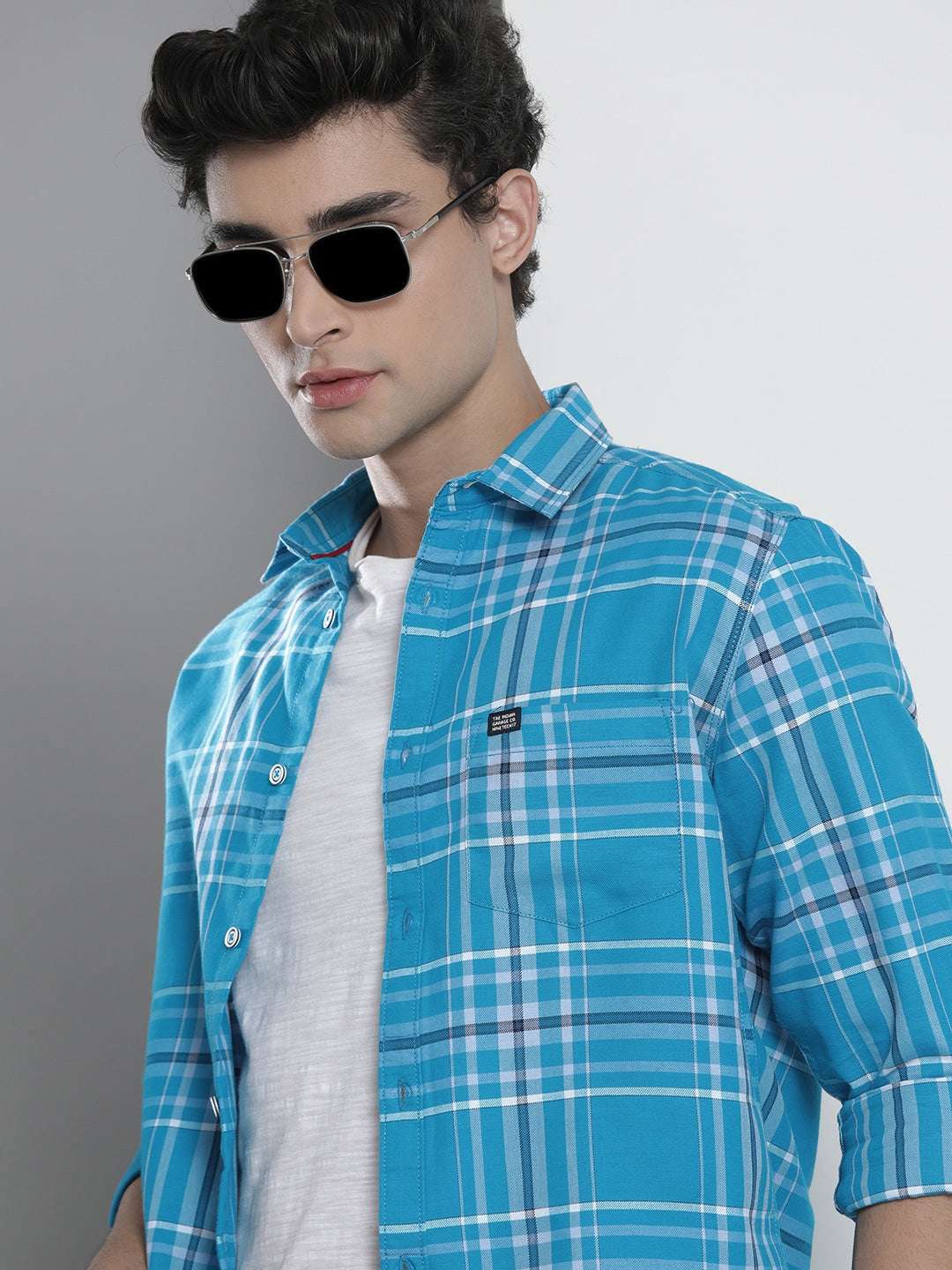 Shop Men's Checked Slim Fit Shirt Online.