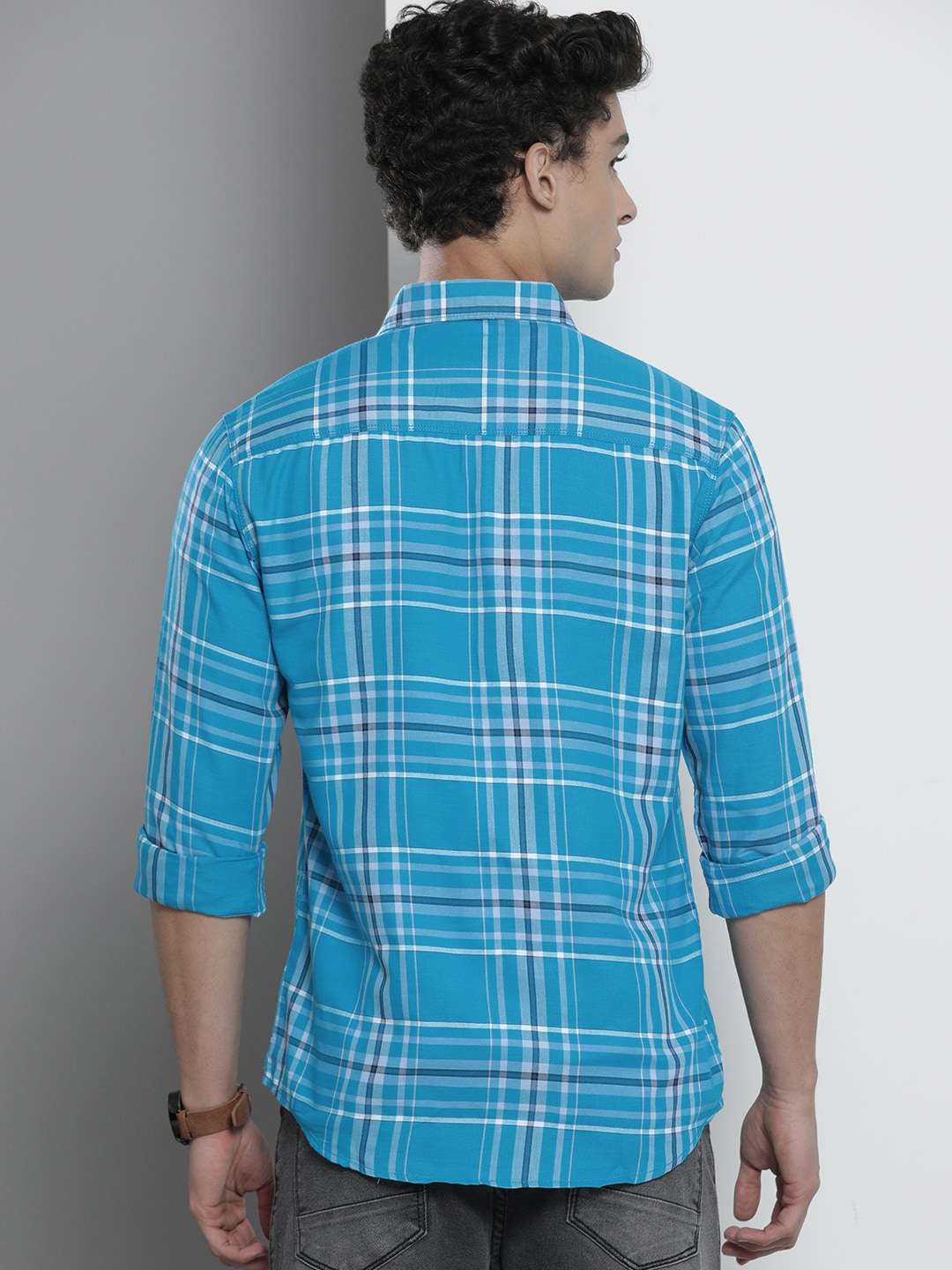 Shop Men's Checked Slim Fit Shirt Online.