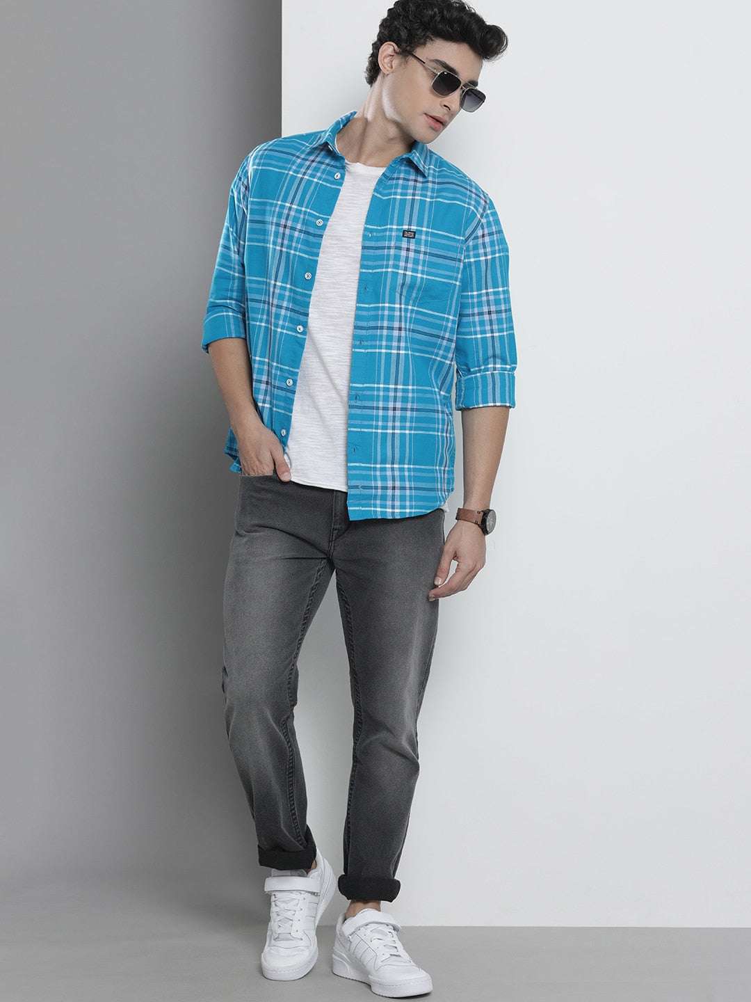 Shop Men's Checked Slim Fit Shirt Online.