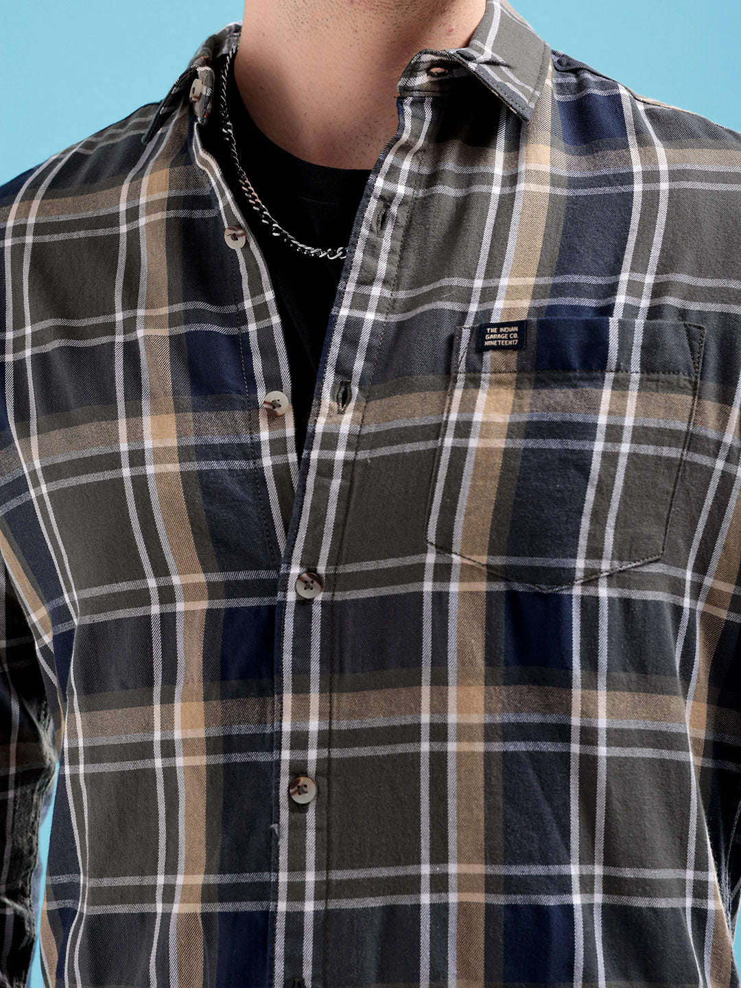 Shop Men Checked Shirt Online.