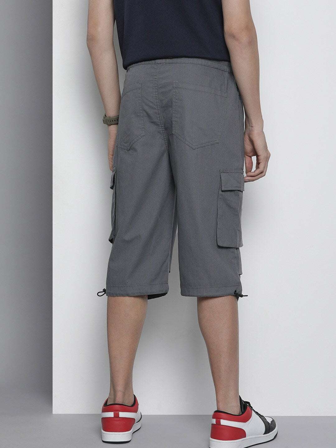 Shop Men Cargo Shorts Online.