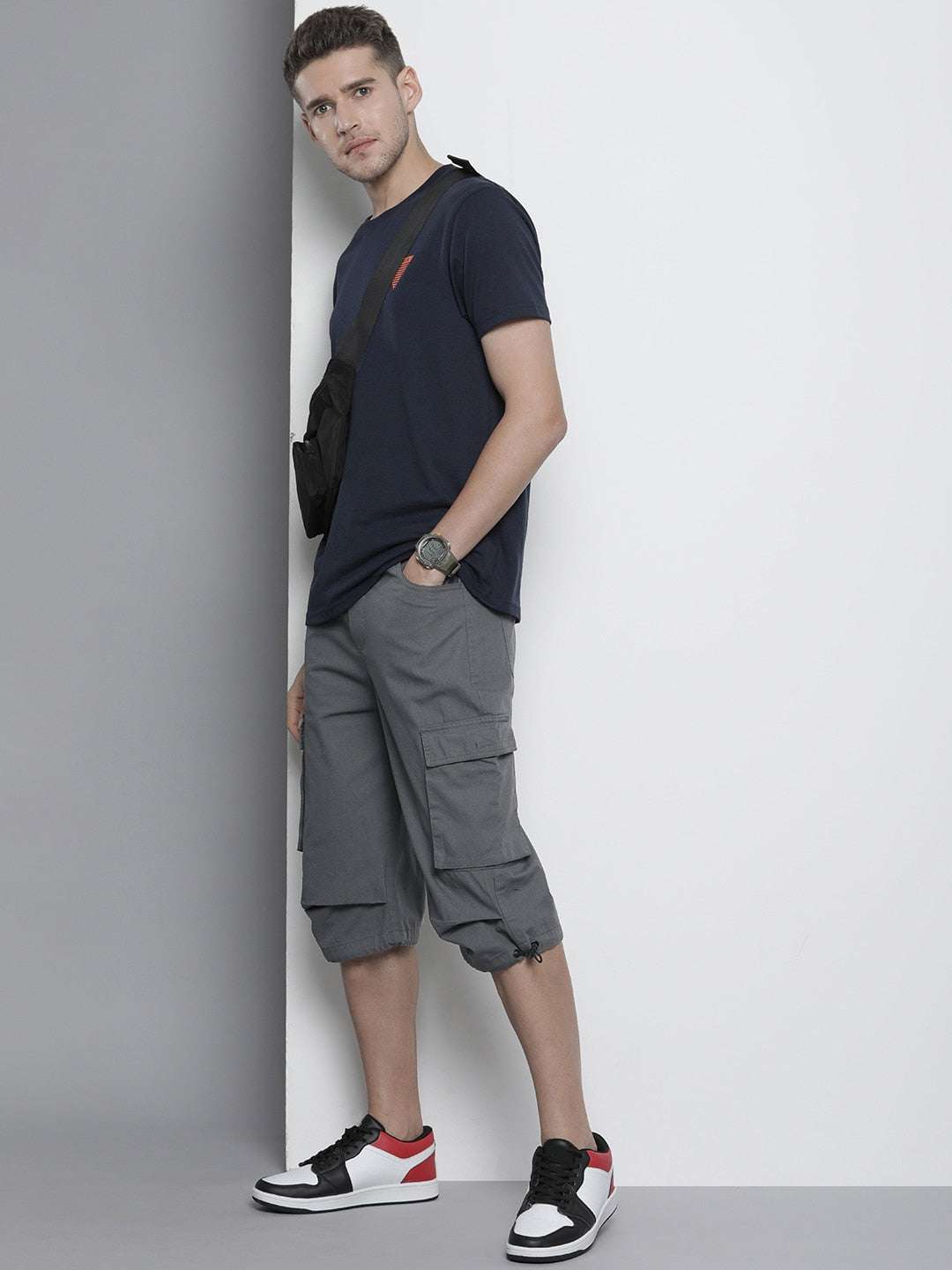 Shop Men Cargo Shorts Online.