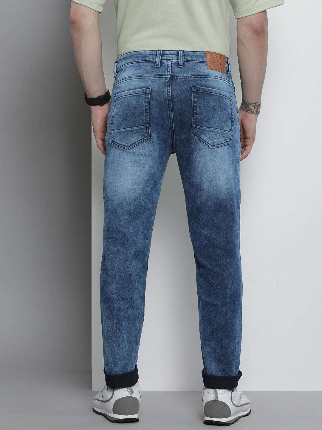 Shop Men Distressed Jeans Online.