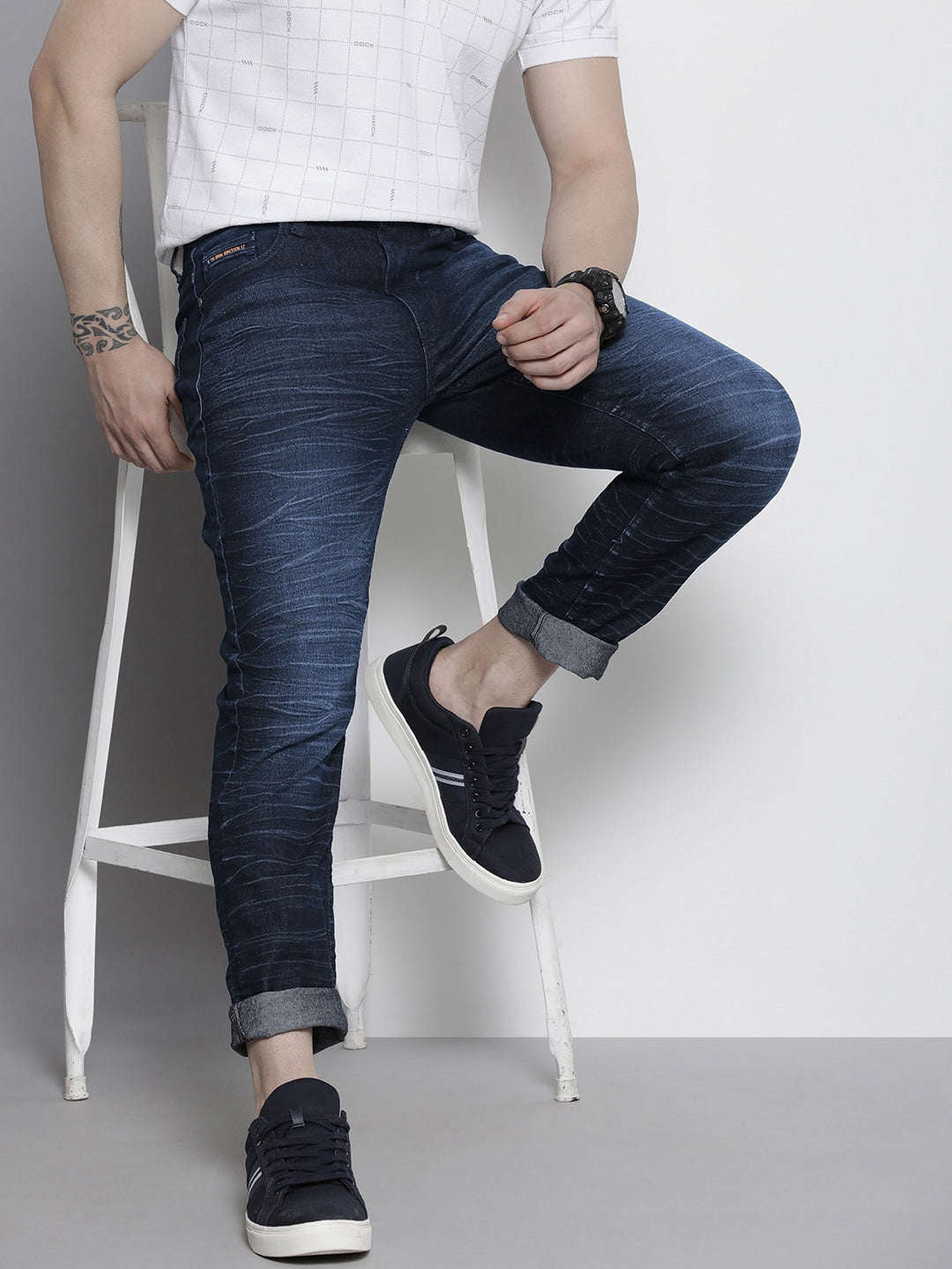 Shop Men Slim Fit Jeans Online.