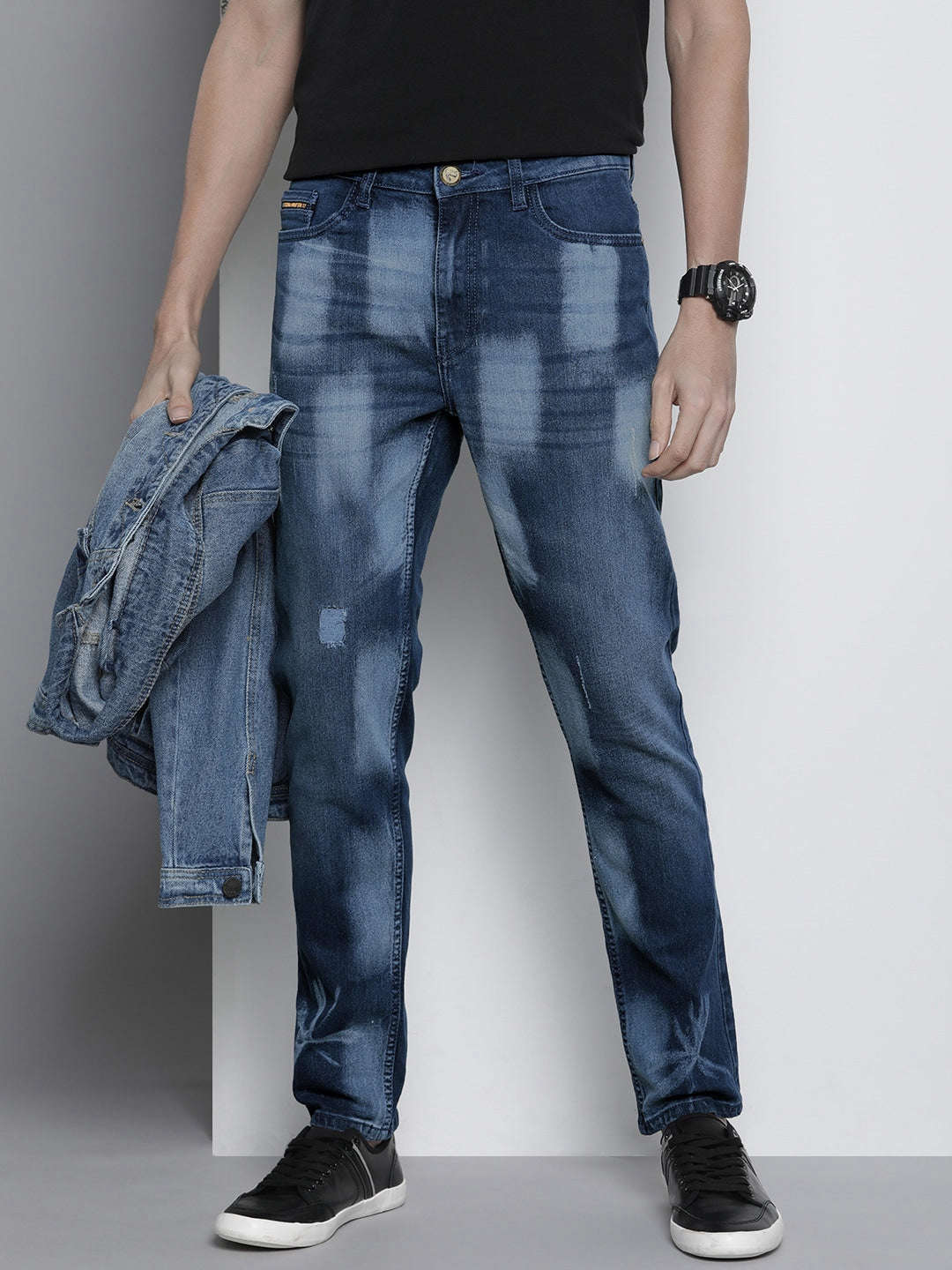 Shop Men Distressed Slim Jeans Online.