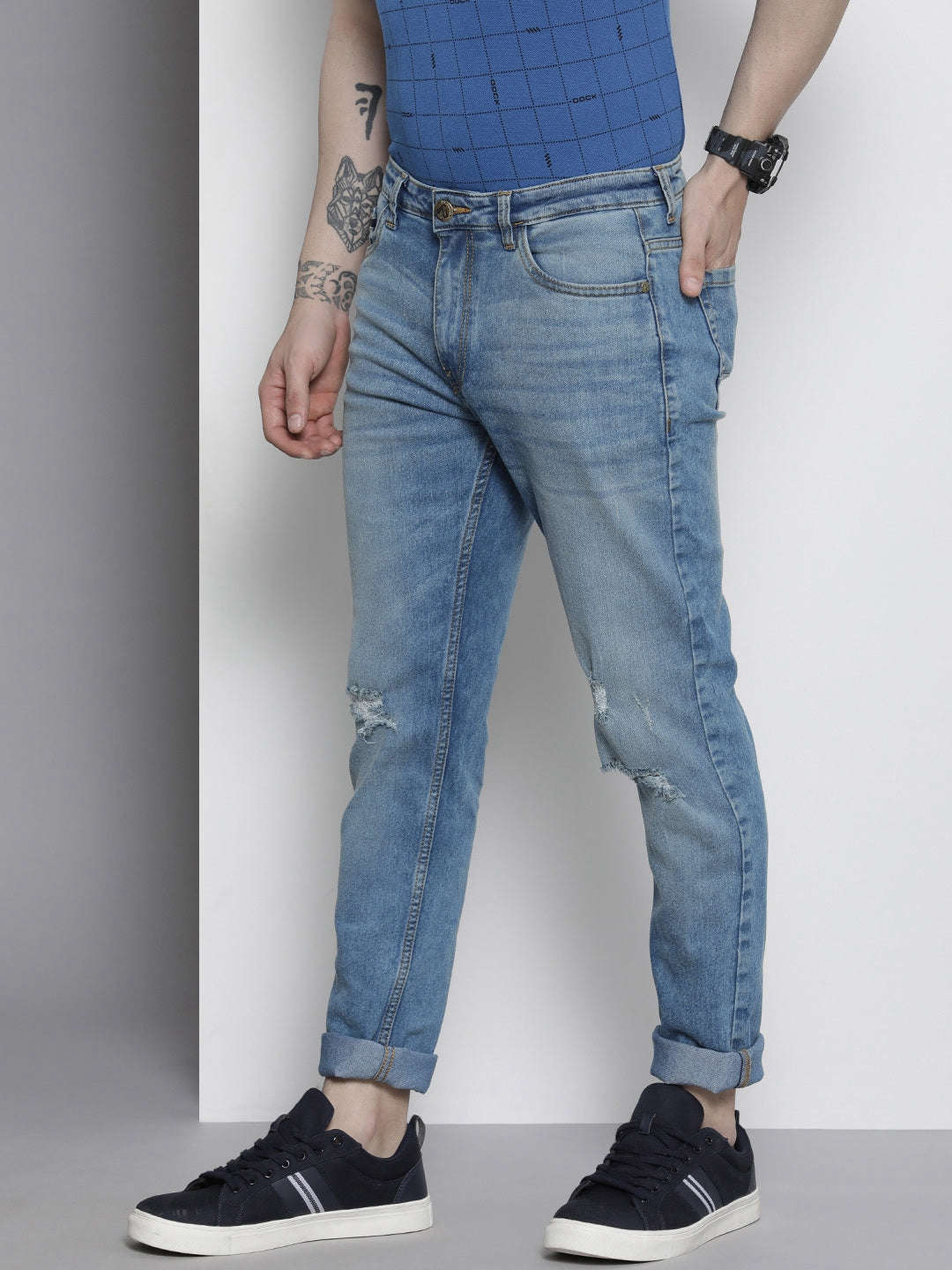 Shop Men Slim Fit Jeans Online.