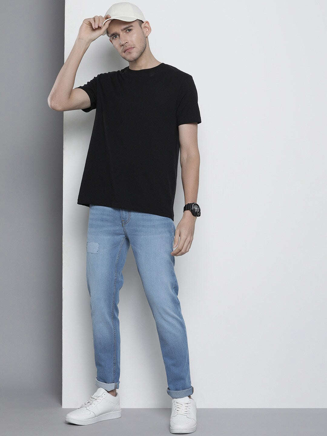 Shop Men Distressed Slim-Fit Jeans Online.