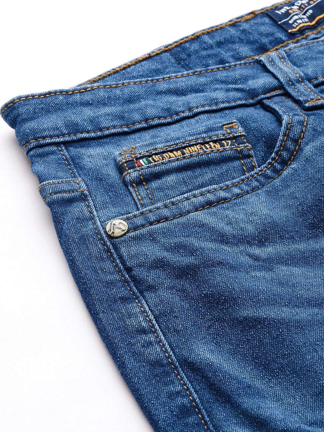 Shop Men Slim Fit Distressed Jeans Online.