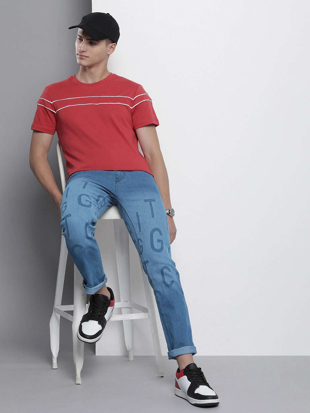 Shop Men Distress Slim Fit Jeans Online.