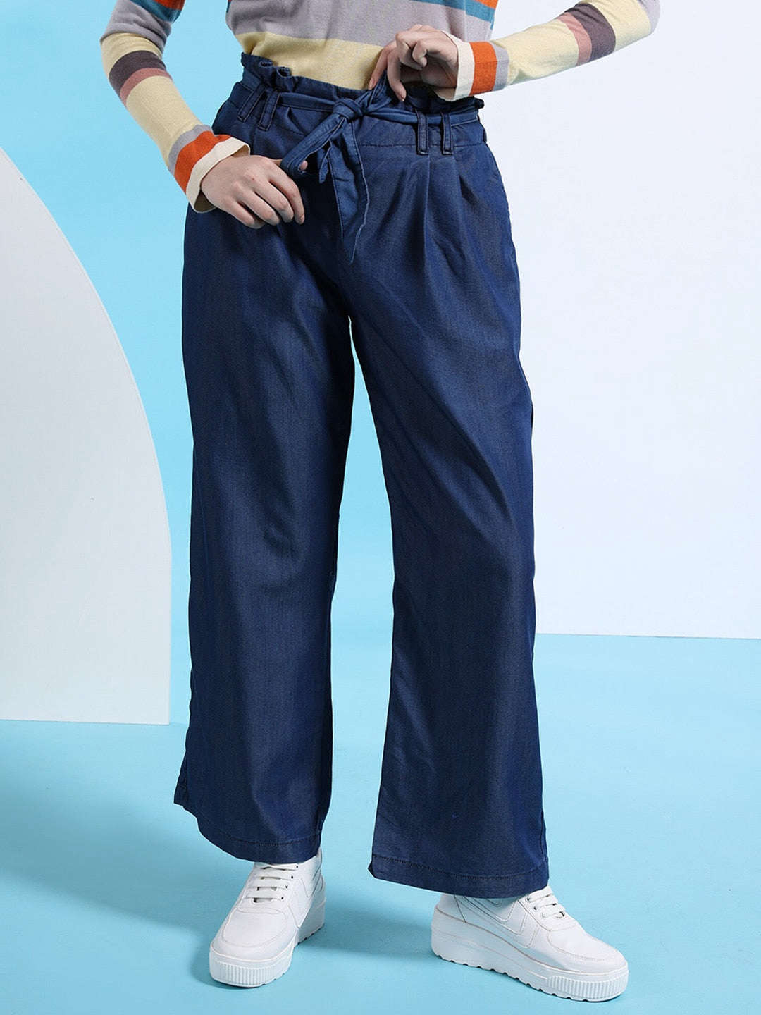 Shop Women High Waist Denim Flare Pant Online.