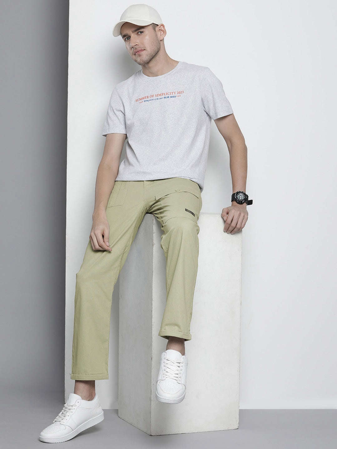 Shop Men Baggy Trouser Online.