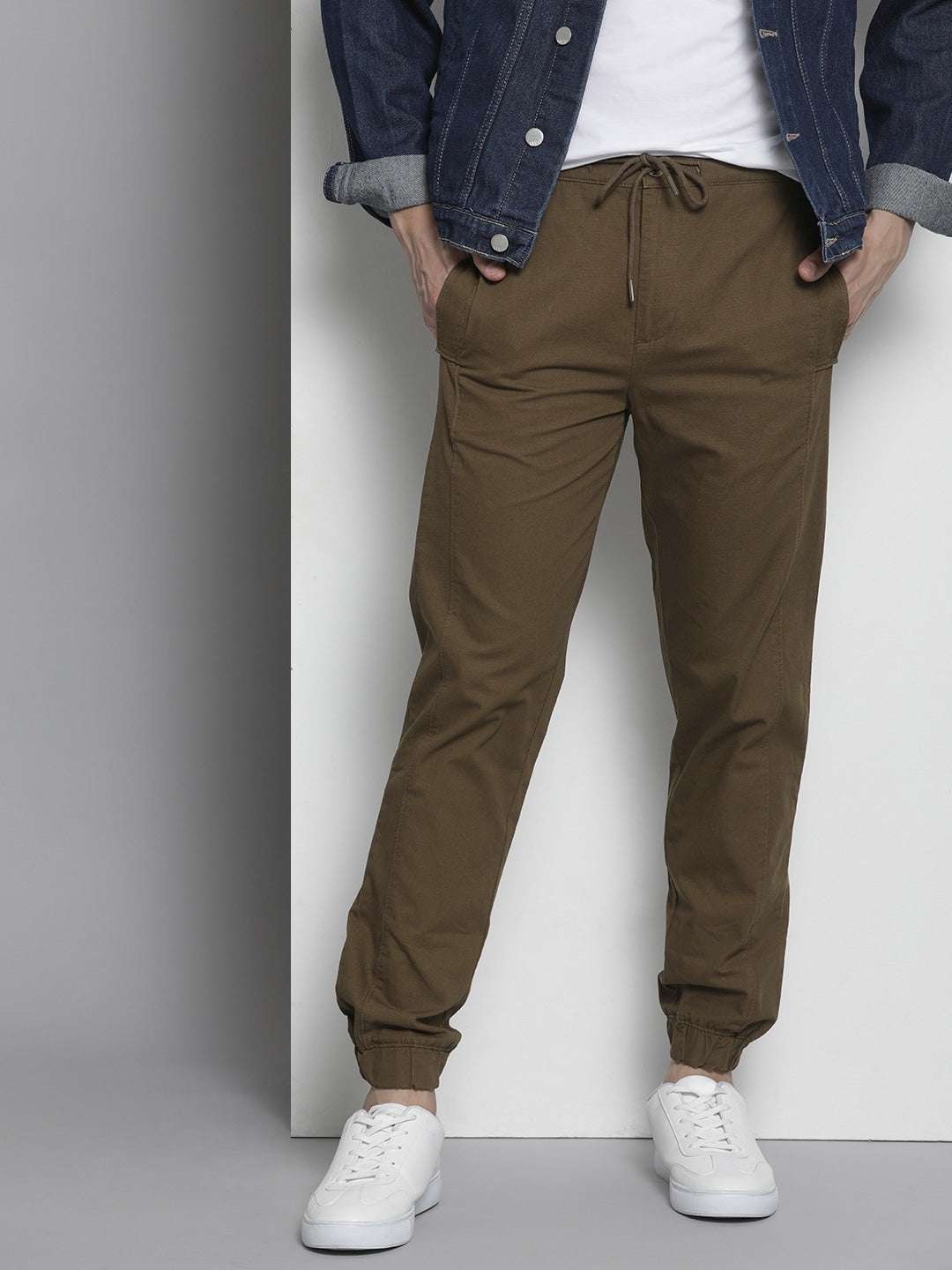 Shop Men Jogger Pant Online.