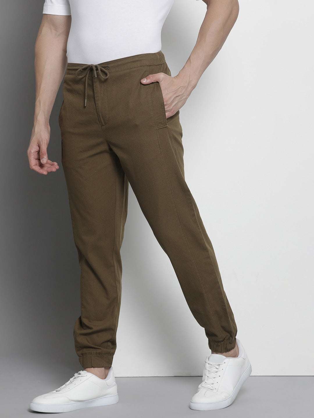 Shop Men Jogger Pant Online.