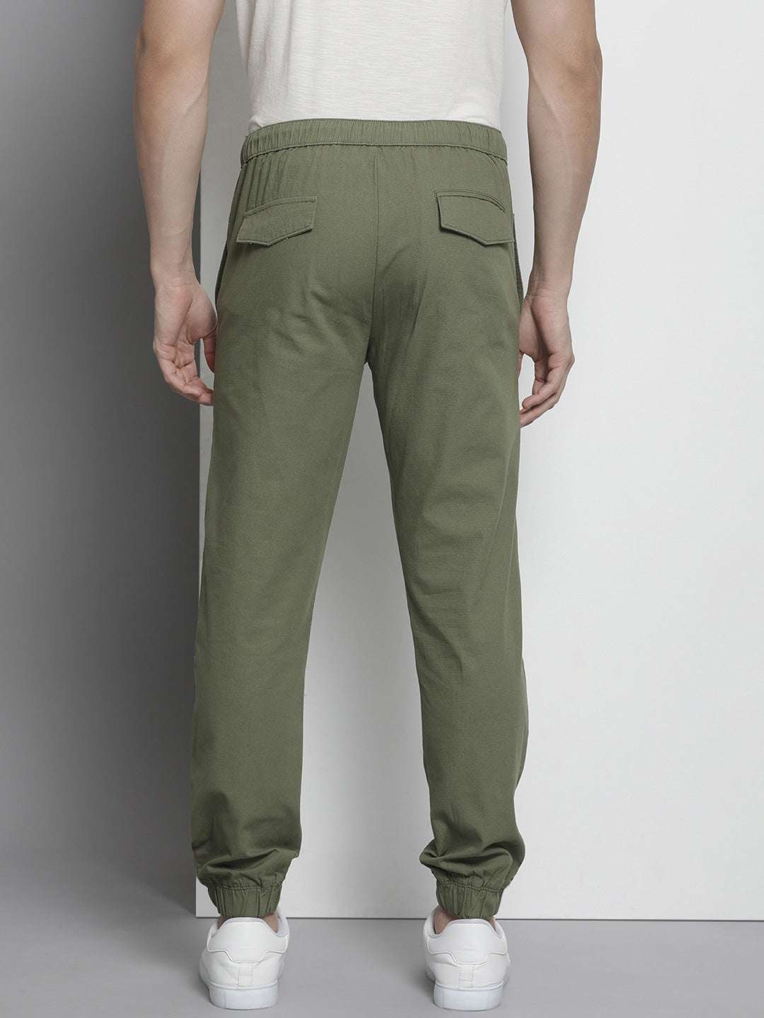 Shop Men Jogger Pant Online.