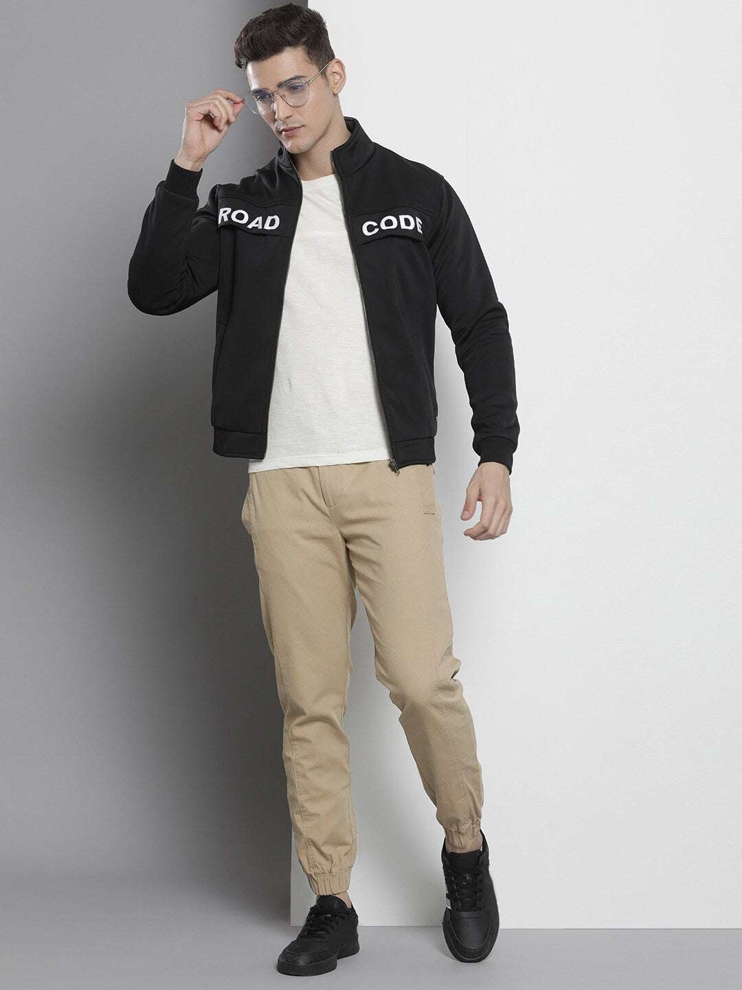 Shop Men Jogger Pant Online.