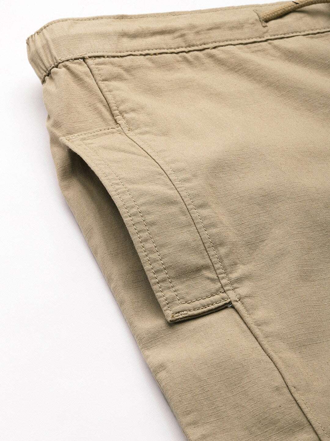 Shop Men Jogger Pant Online.