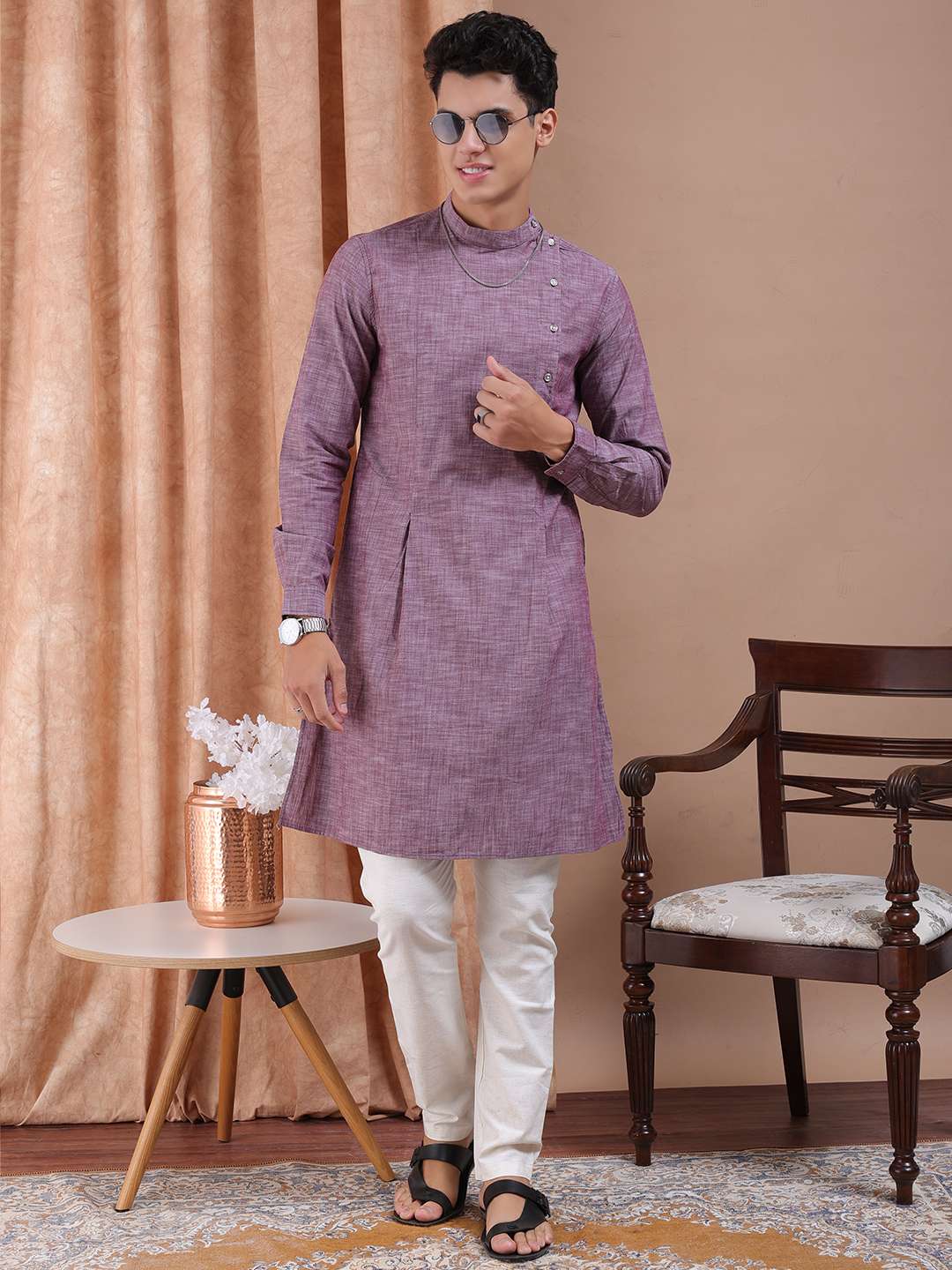 Shop Men Long Kurta Trail Cut Online.