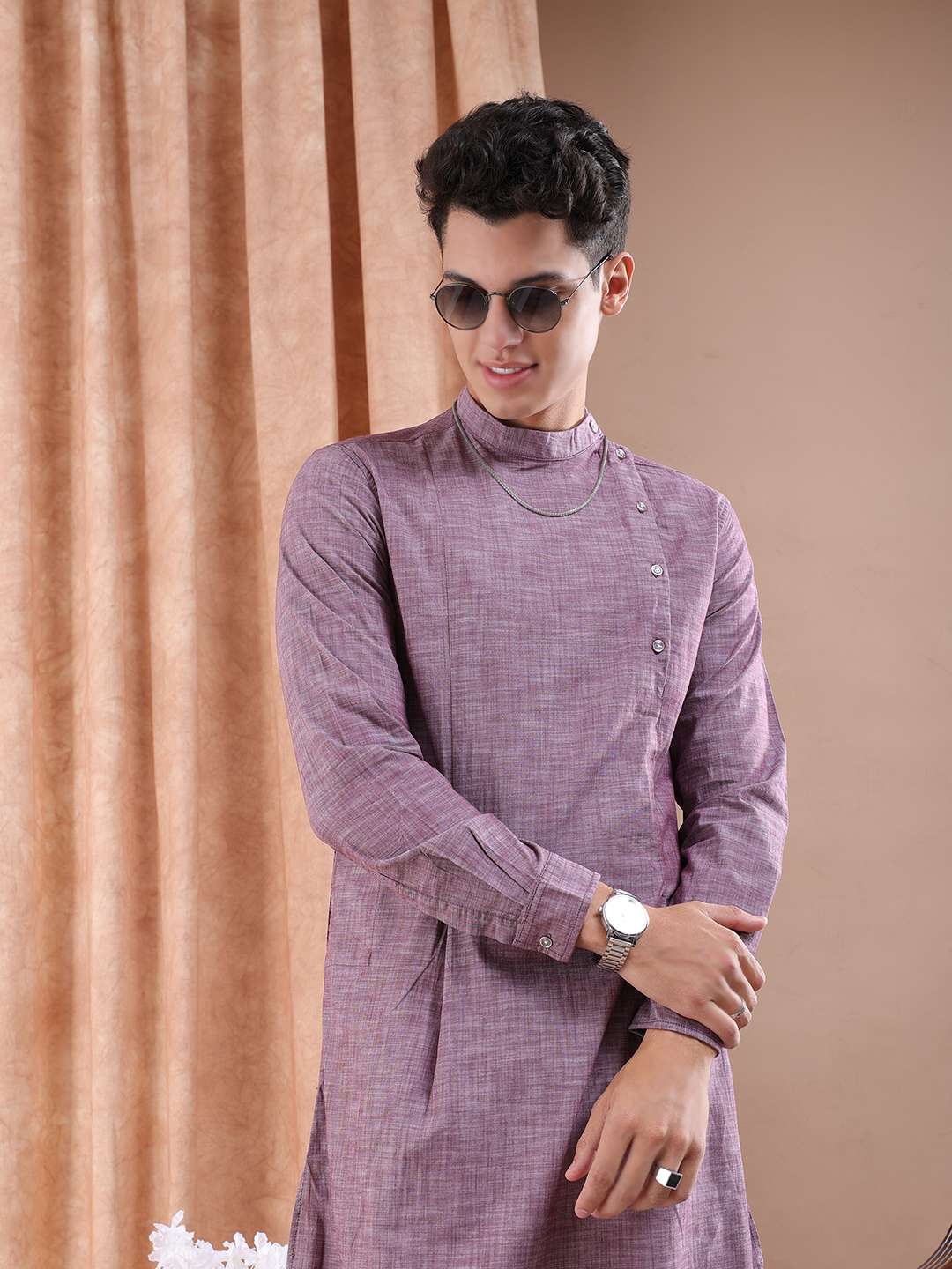 Shop Men Long Kurta Trail Cut Online.