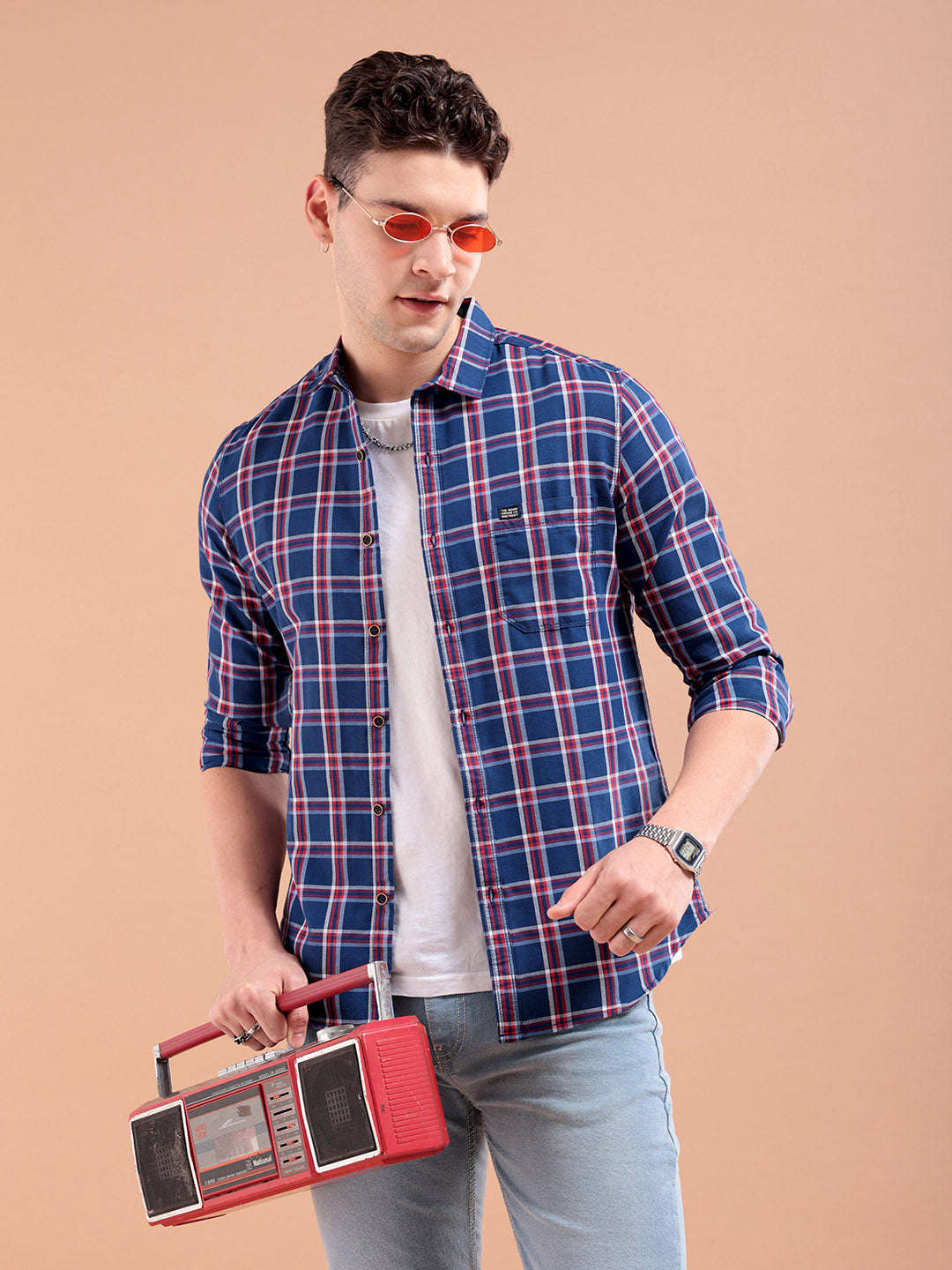 Shop Men Checked Casual Shirt Online.