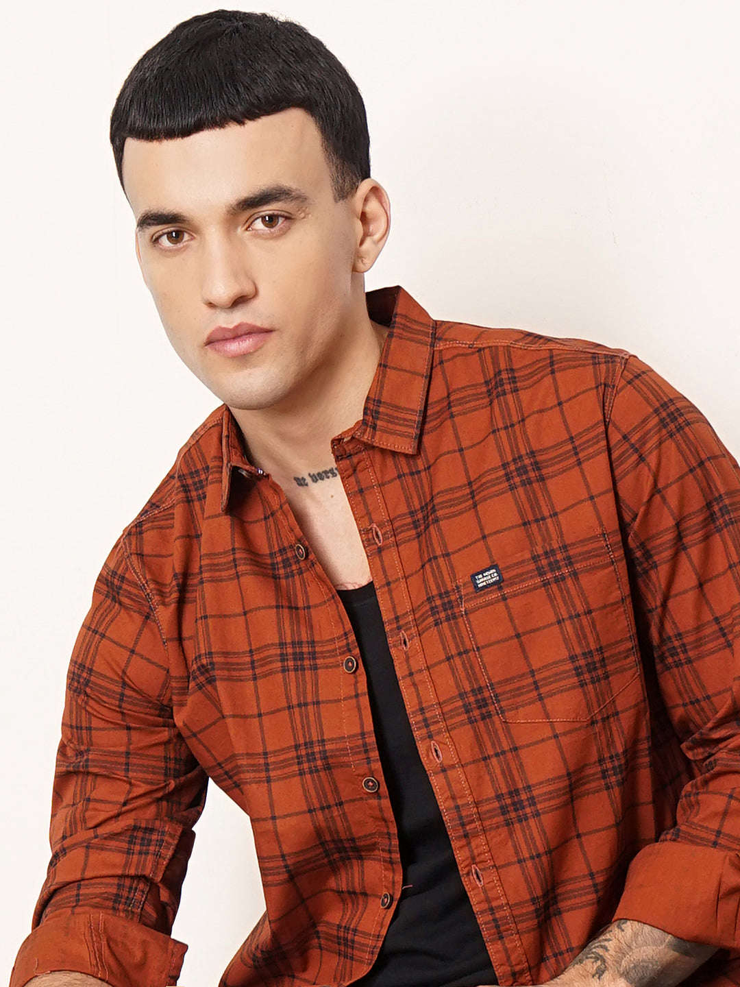 Shop Men Checked Casual Shirt Online.