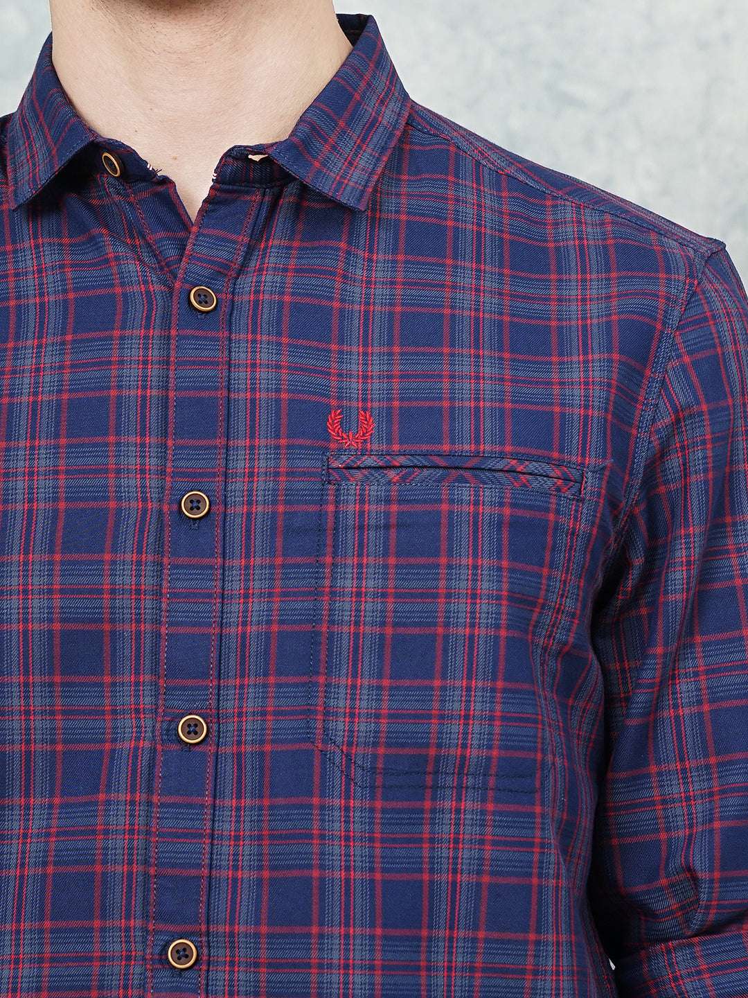 Shop Men Checked Casual Shirt Online.