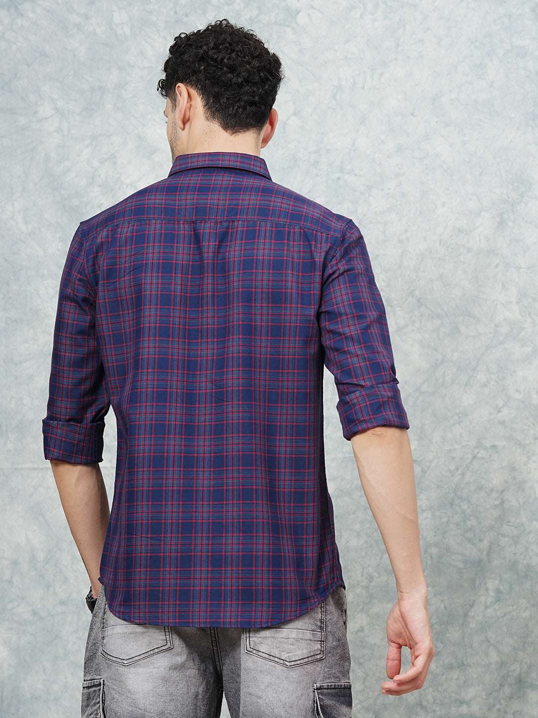 Shop Men Checked Casual Shirt Online.