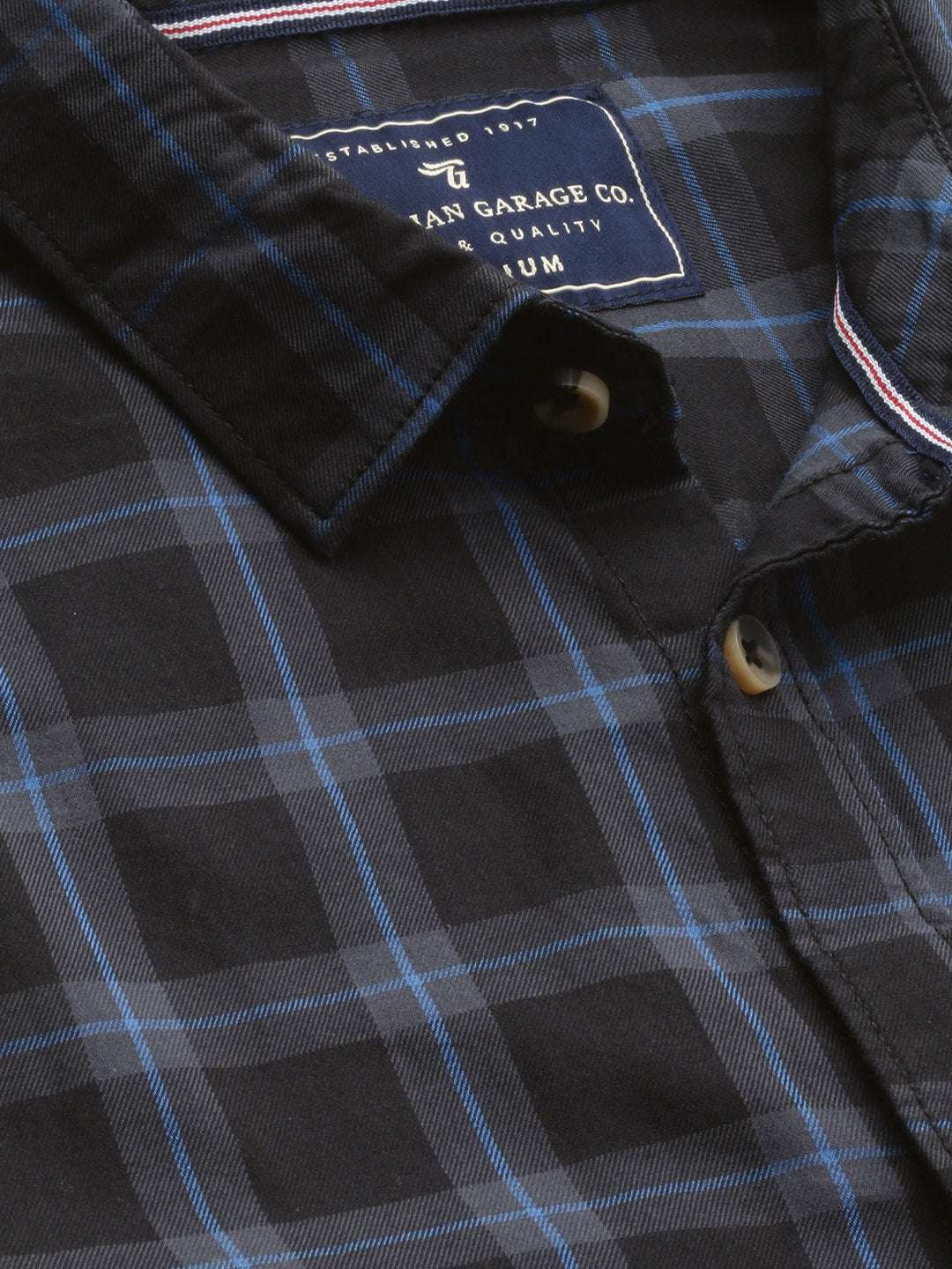 Shop Men Casual Checked Shirt Online.