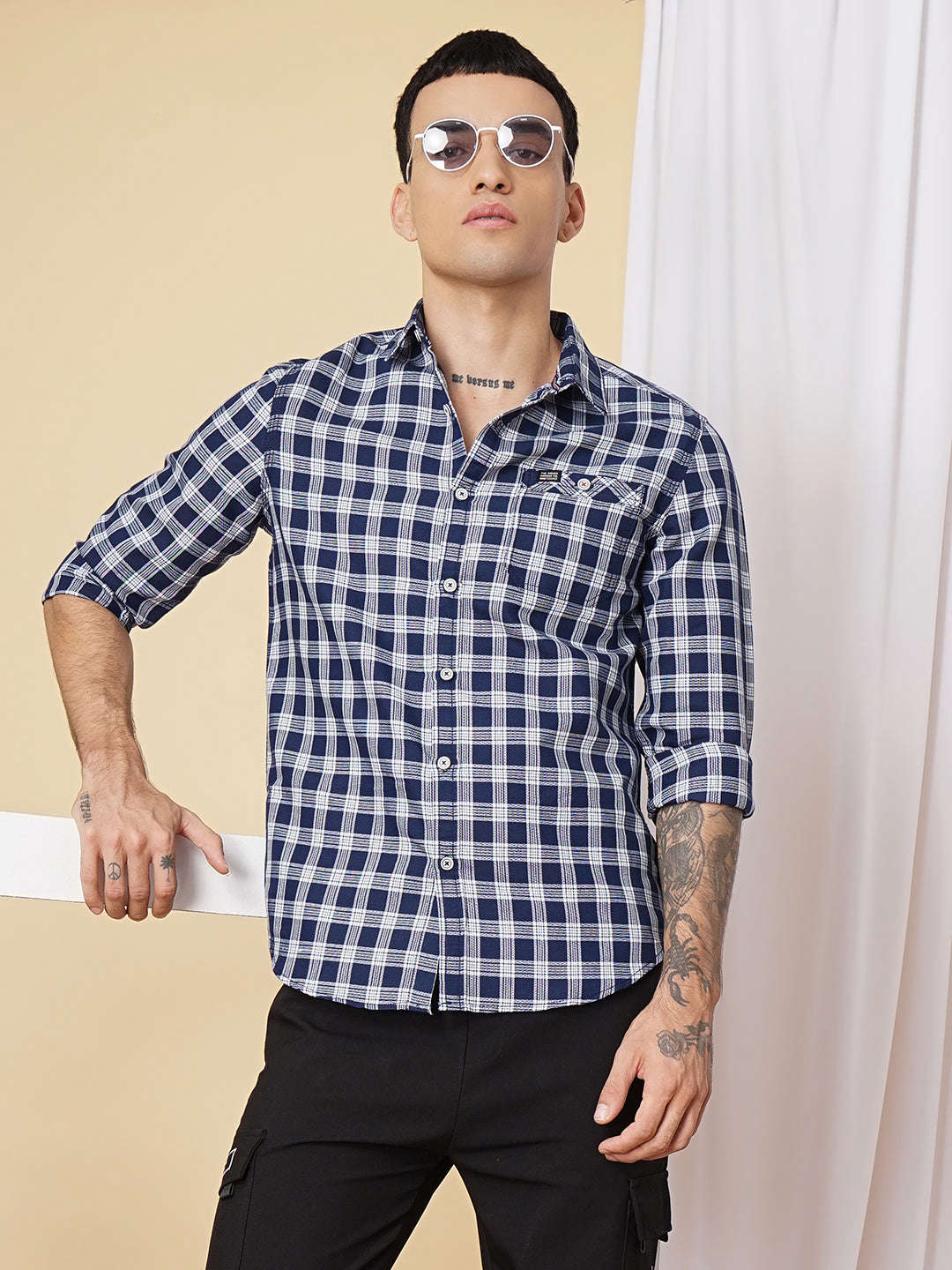 Shop Men Checked Casual Shirt Online.