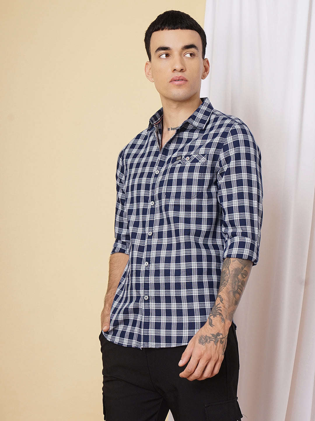 Shop Men Checked Casual Shirt Online.