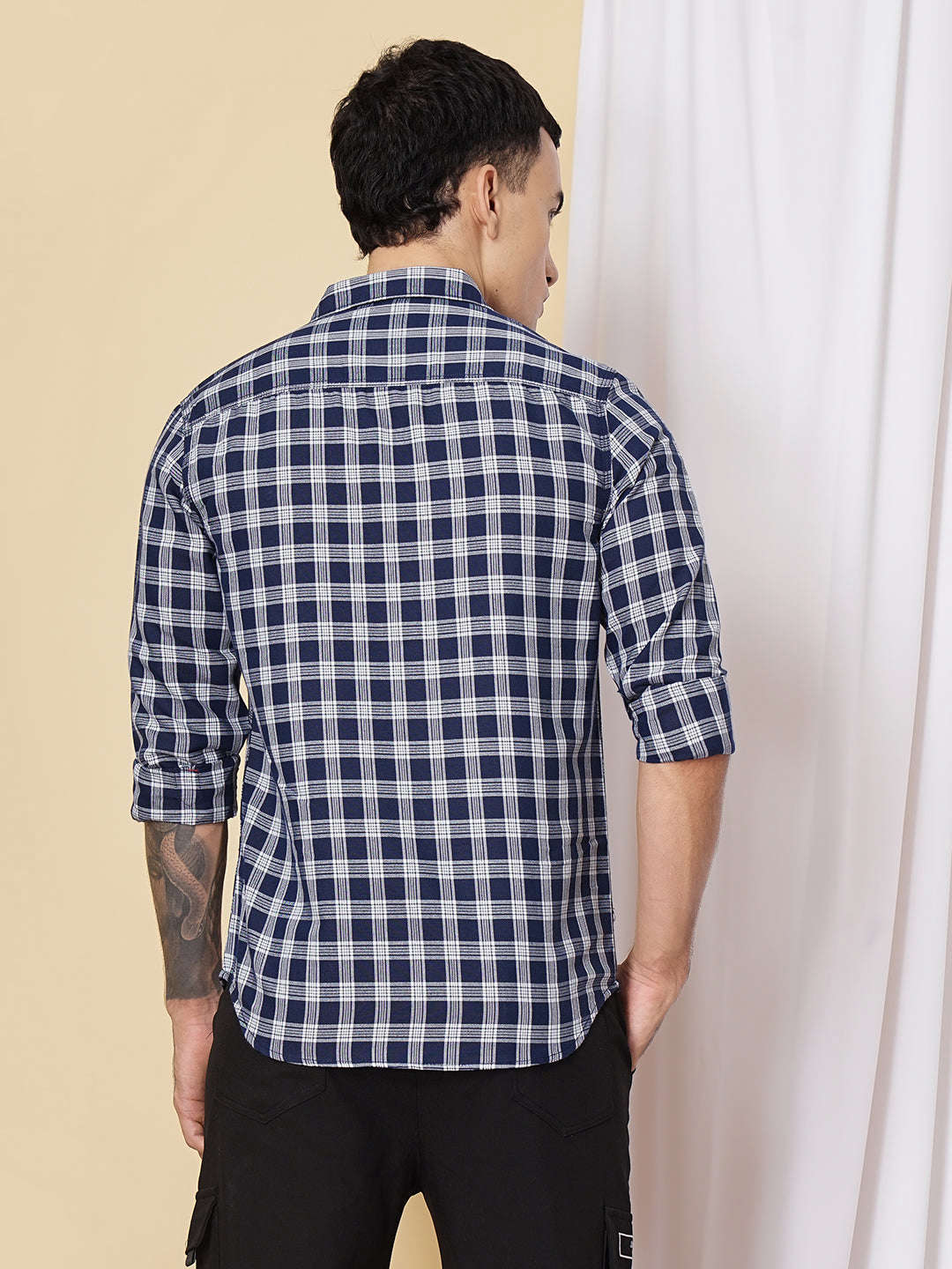 Shop Men Checked Casual Shirt Online.