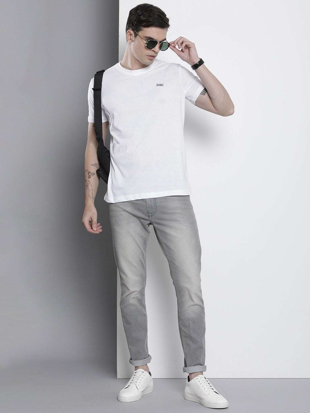 Shop Men Basic T-Shirt Online.