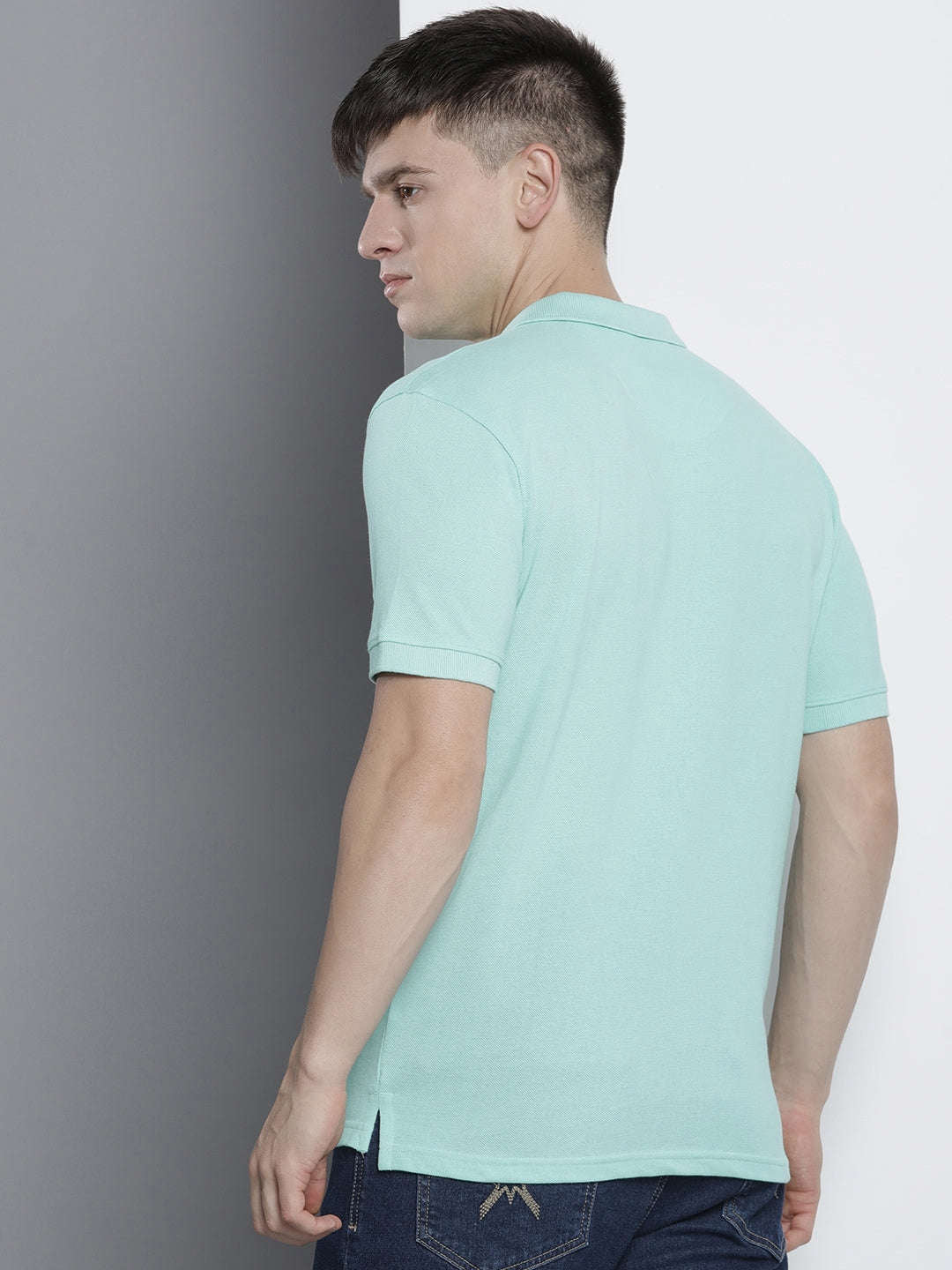 Shop Men Basic T-Shirt Online.