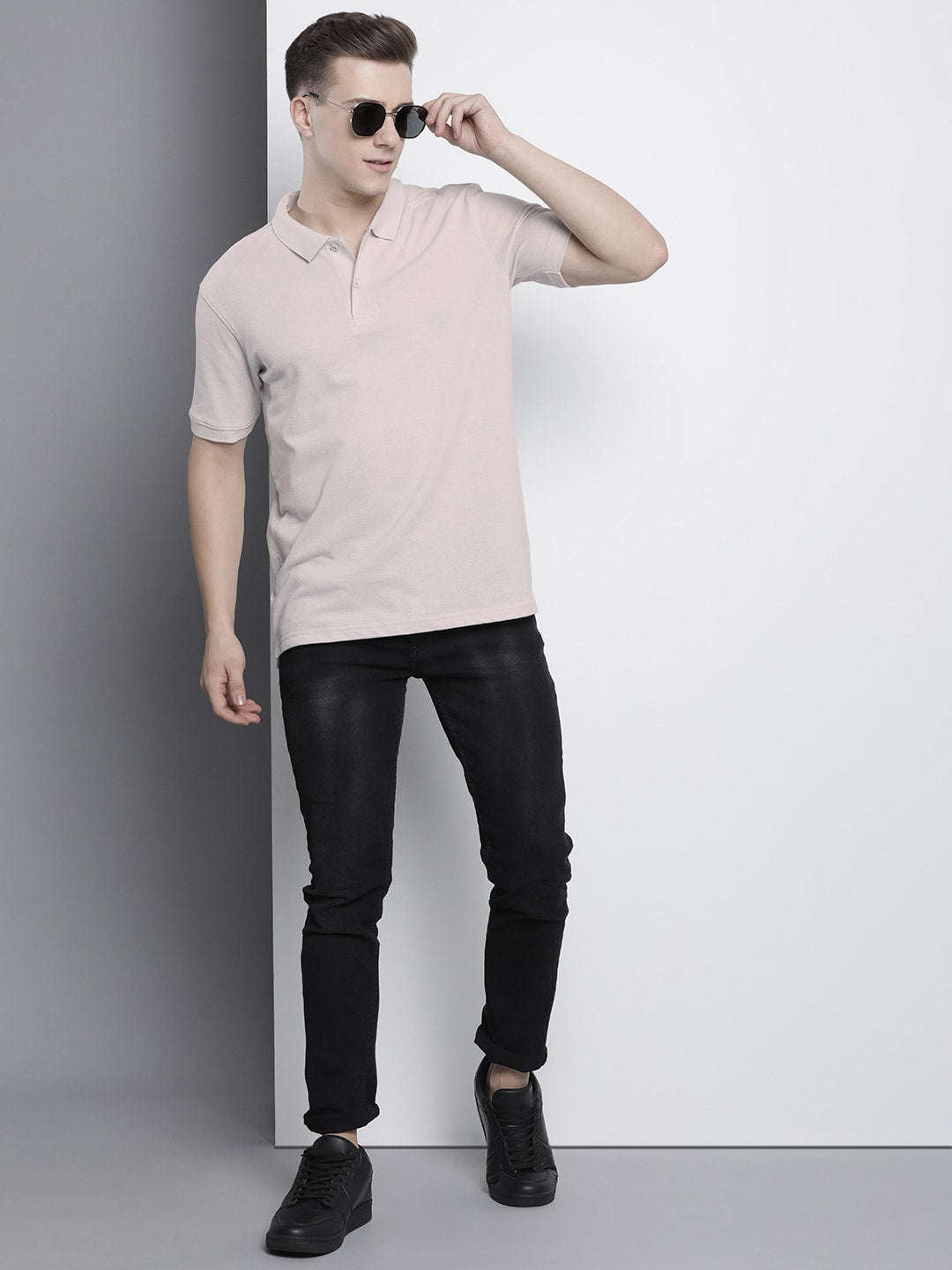 Shop Men Basic T-Shirt Online.