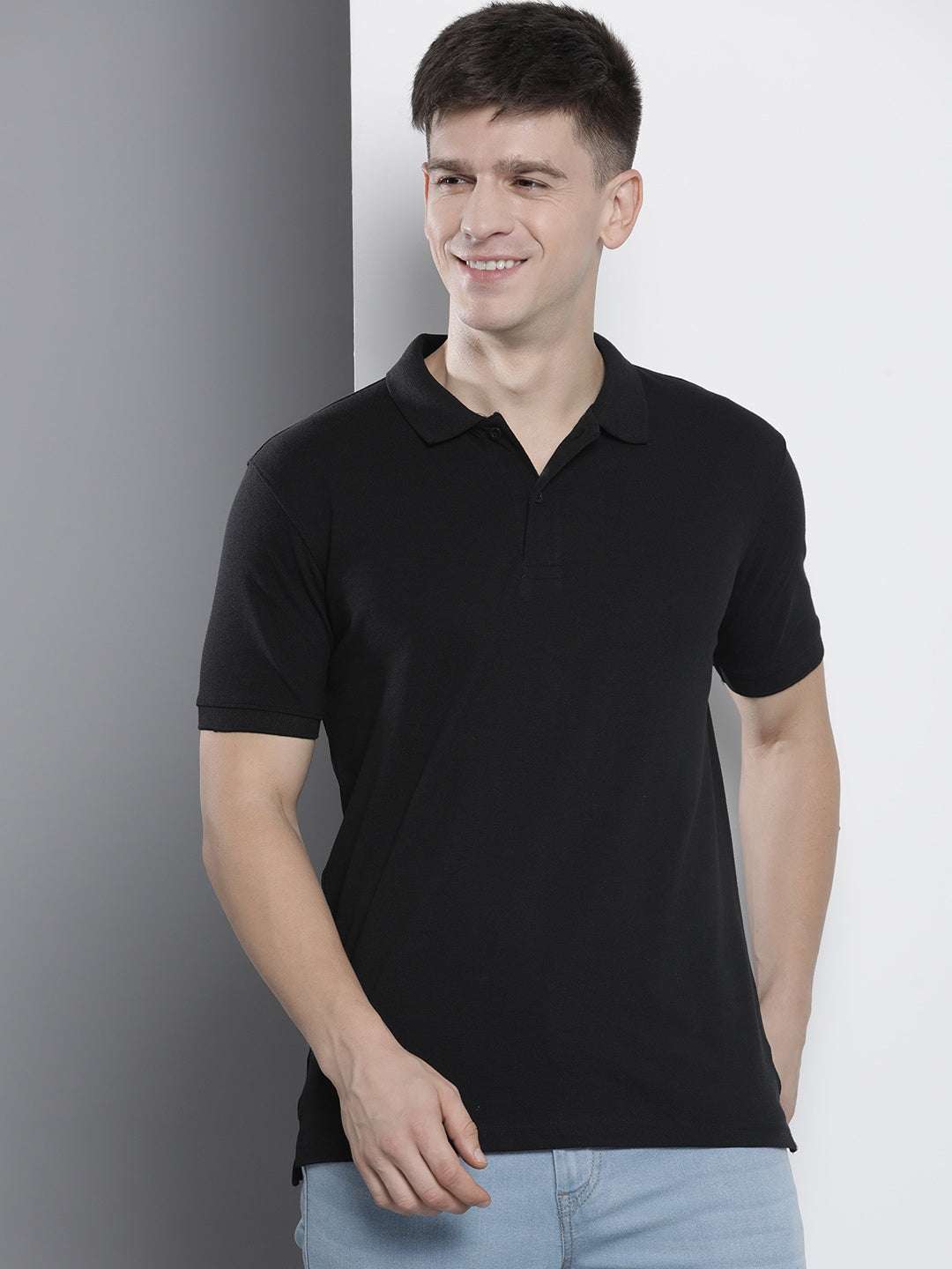 Shop Men Basic T-Shirt Online.