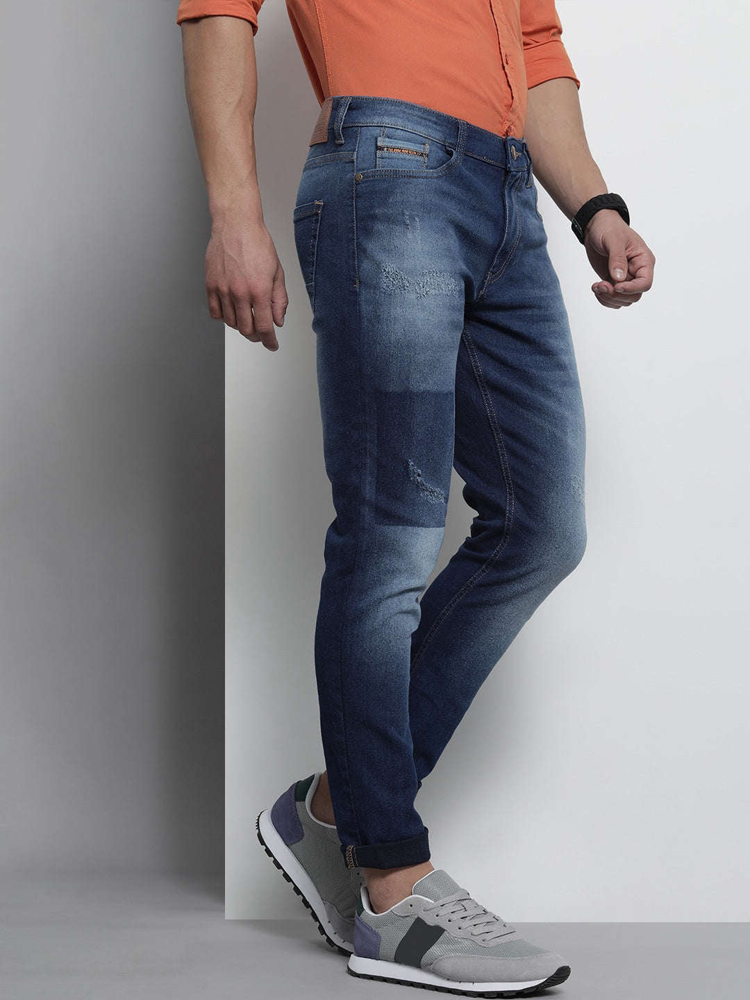 Shop Men Slim Fit Jeans Online.