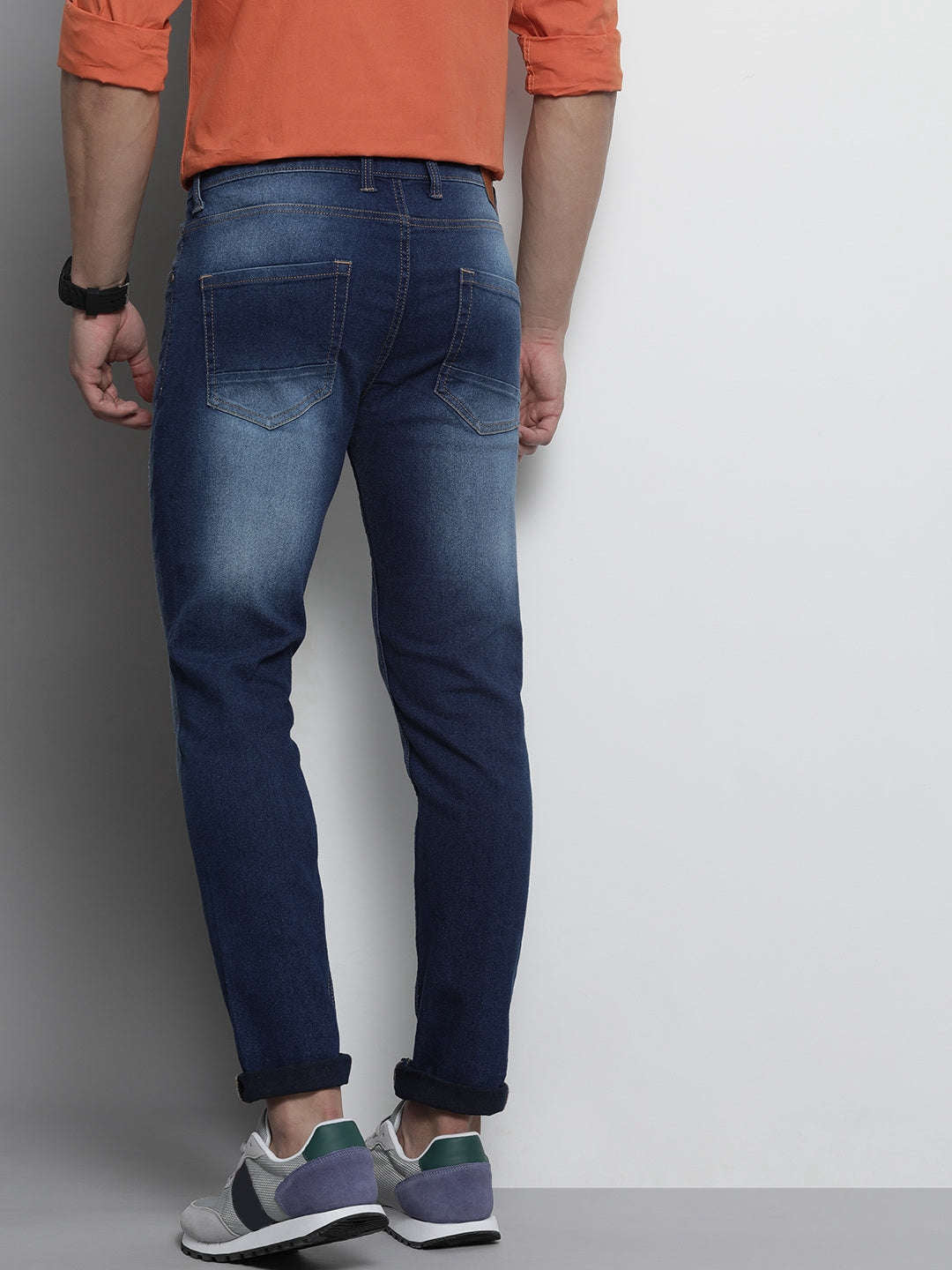 Shop Men Slim Fit Jeans Online.