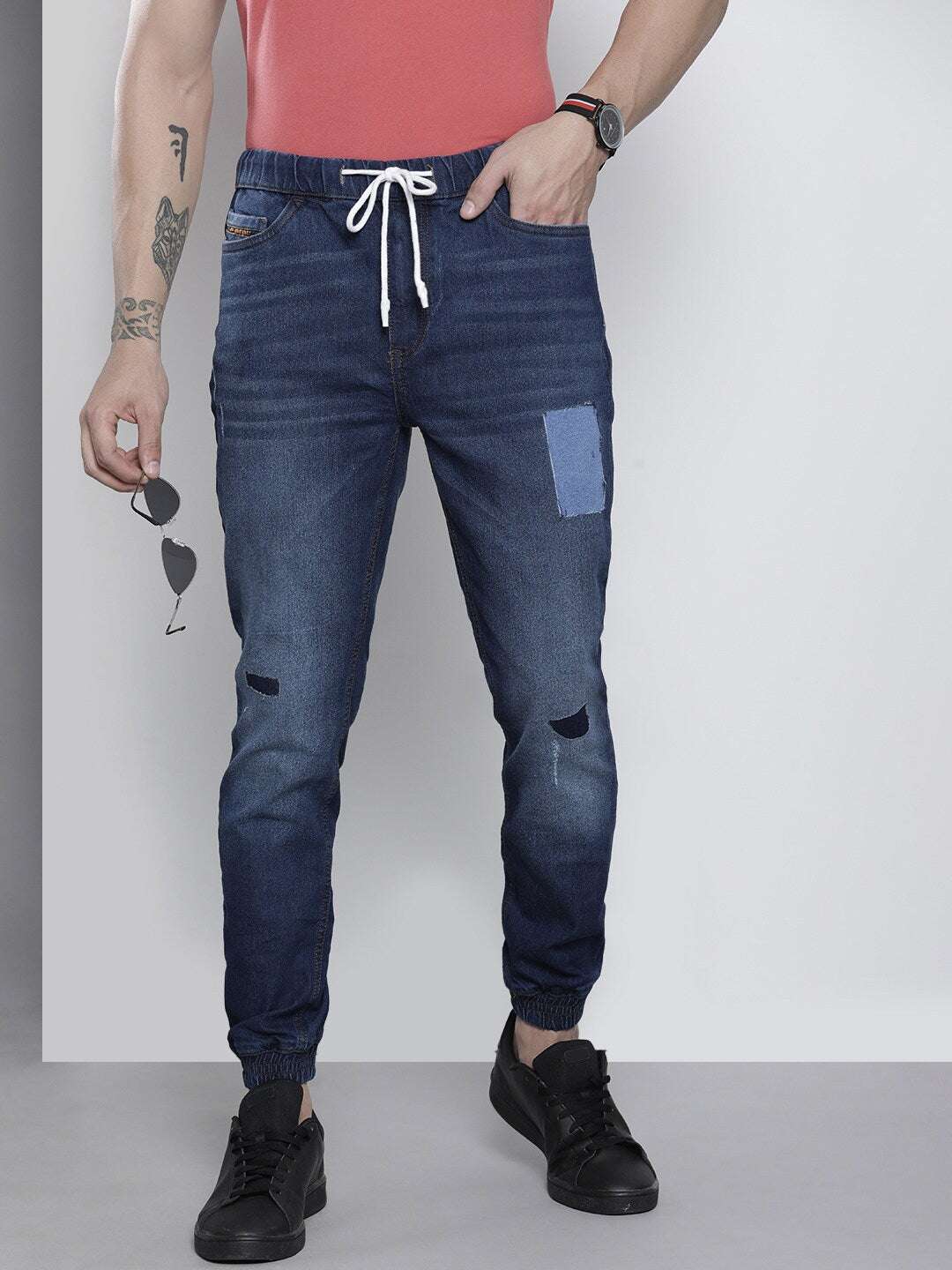 Shop Men Jeans Denim Online.