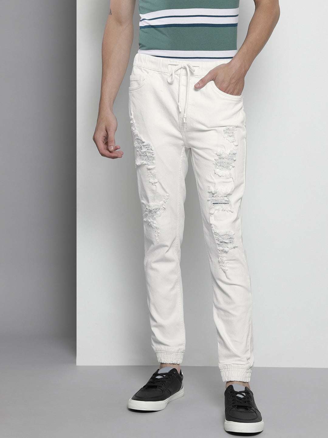 Shop Men Jeans Denim Online.